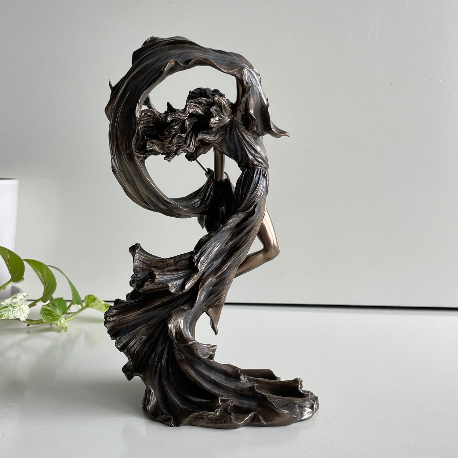 Nyx Statue C-5097