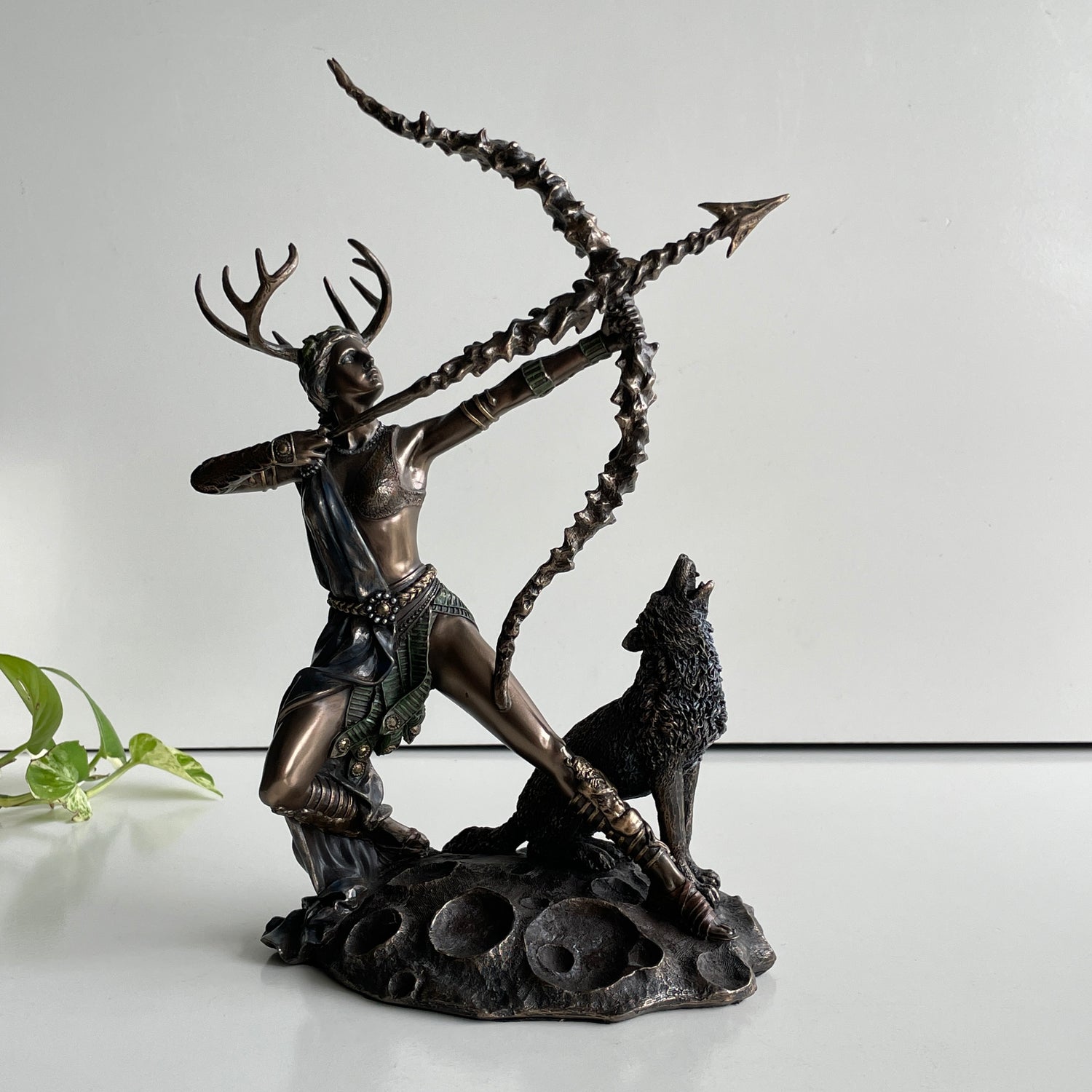 Artemis Statue C551