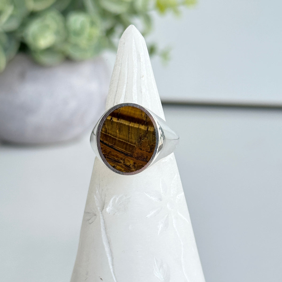 Tigers Eye Oval Ring Sz12