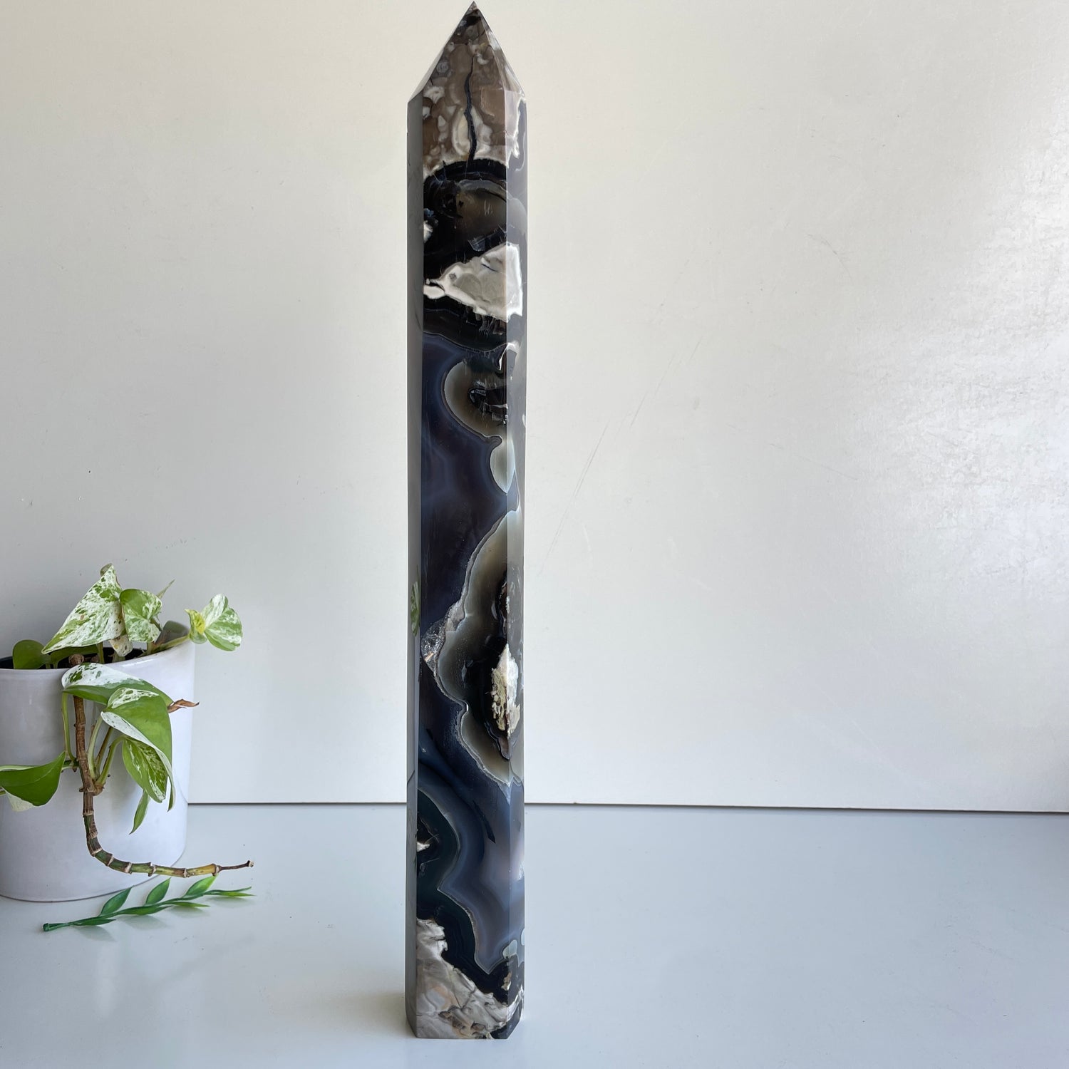 Volcano Agate Generator 46.7cm