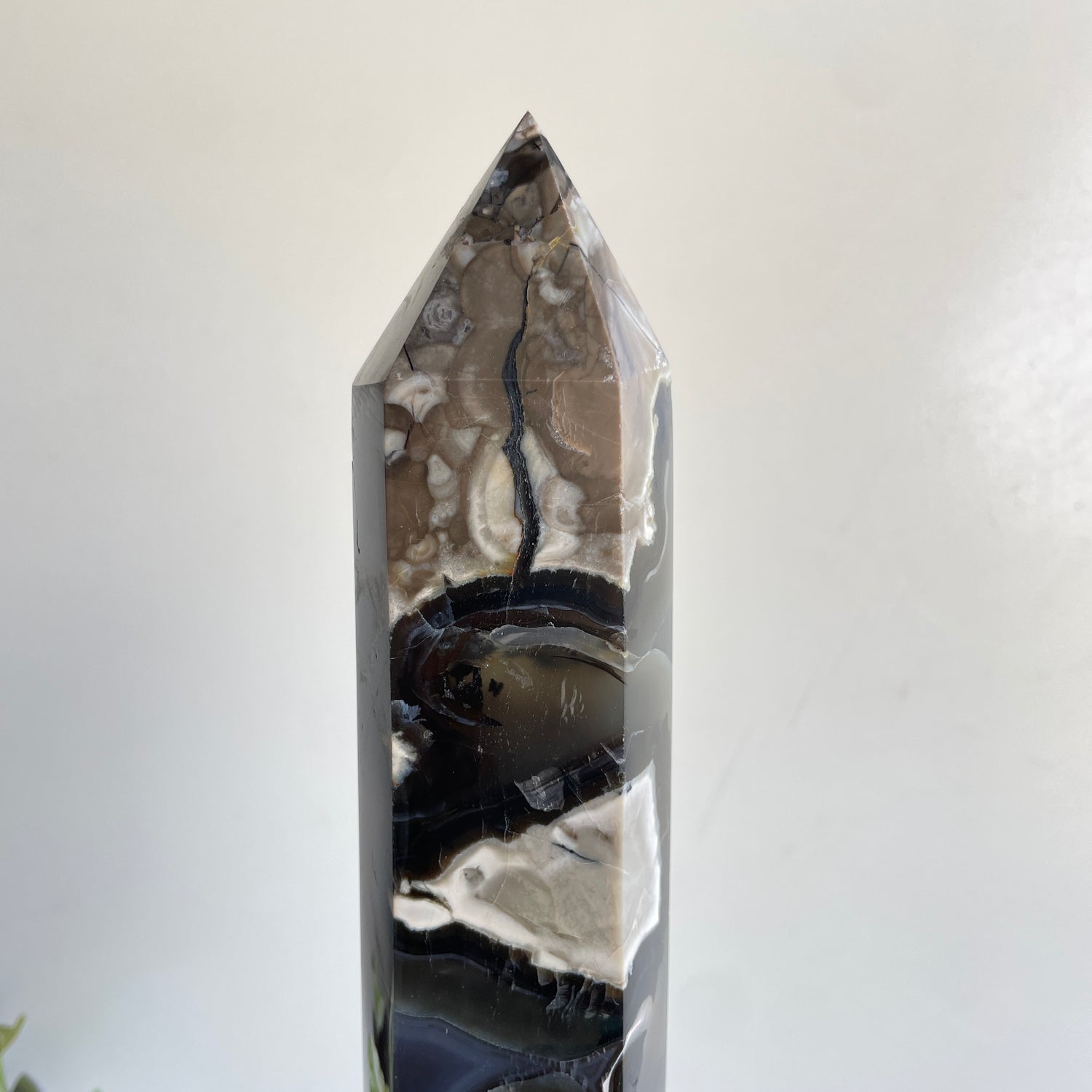 Volcano Agate Generator 46.7cm