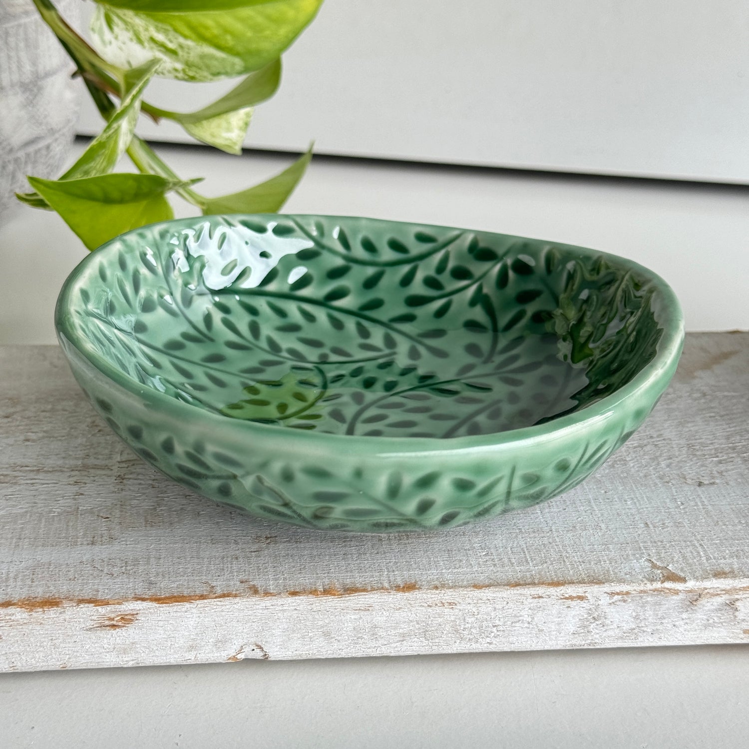 Green Floral Bowl KW2297