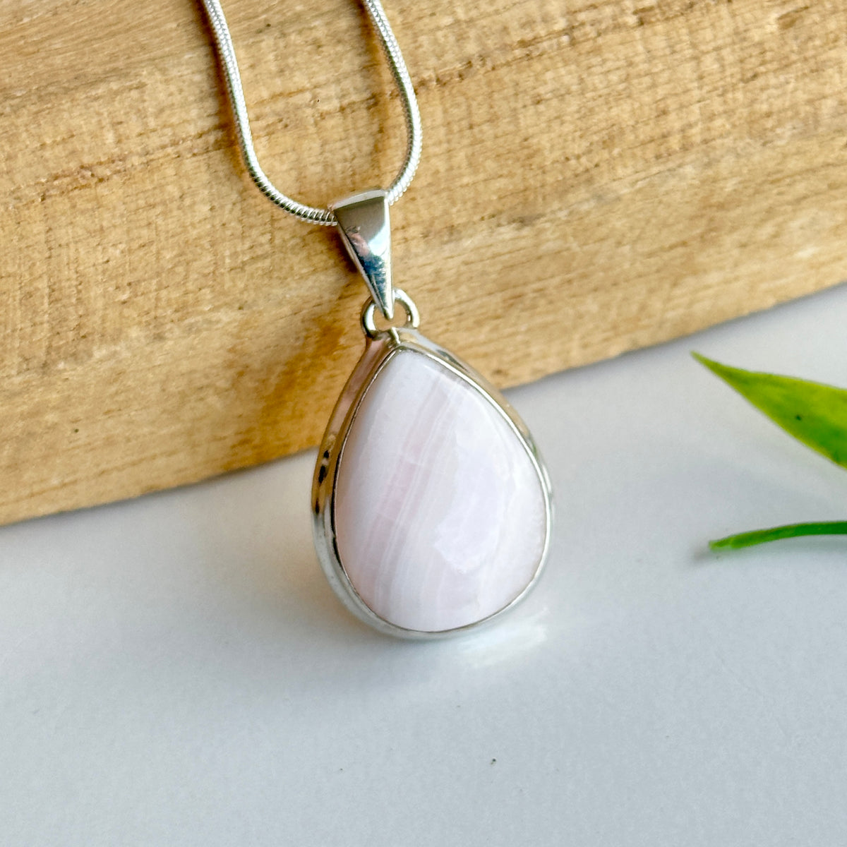 Mangano Calcite Teardrop Pendant
