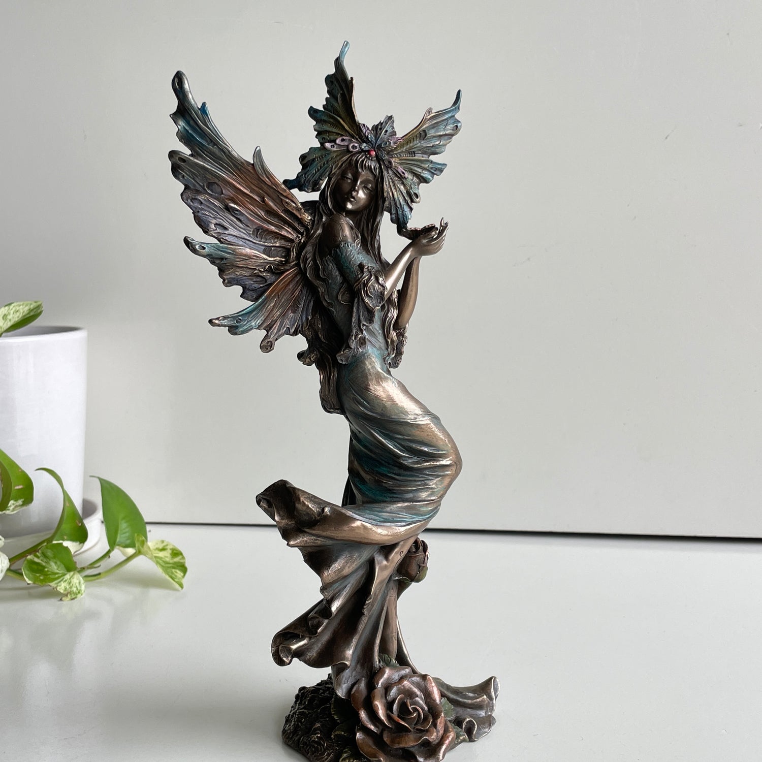 Butterfly Fairy Statue N370