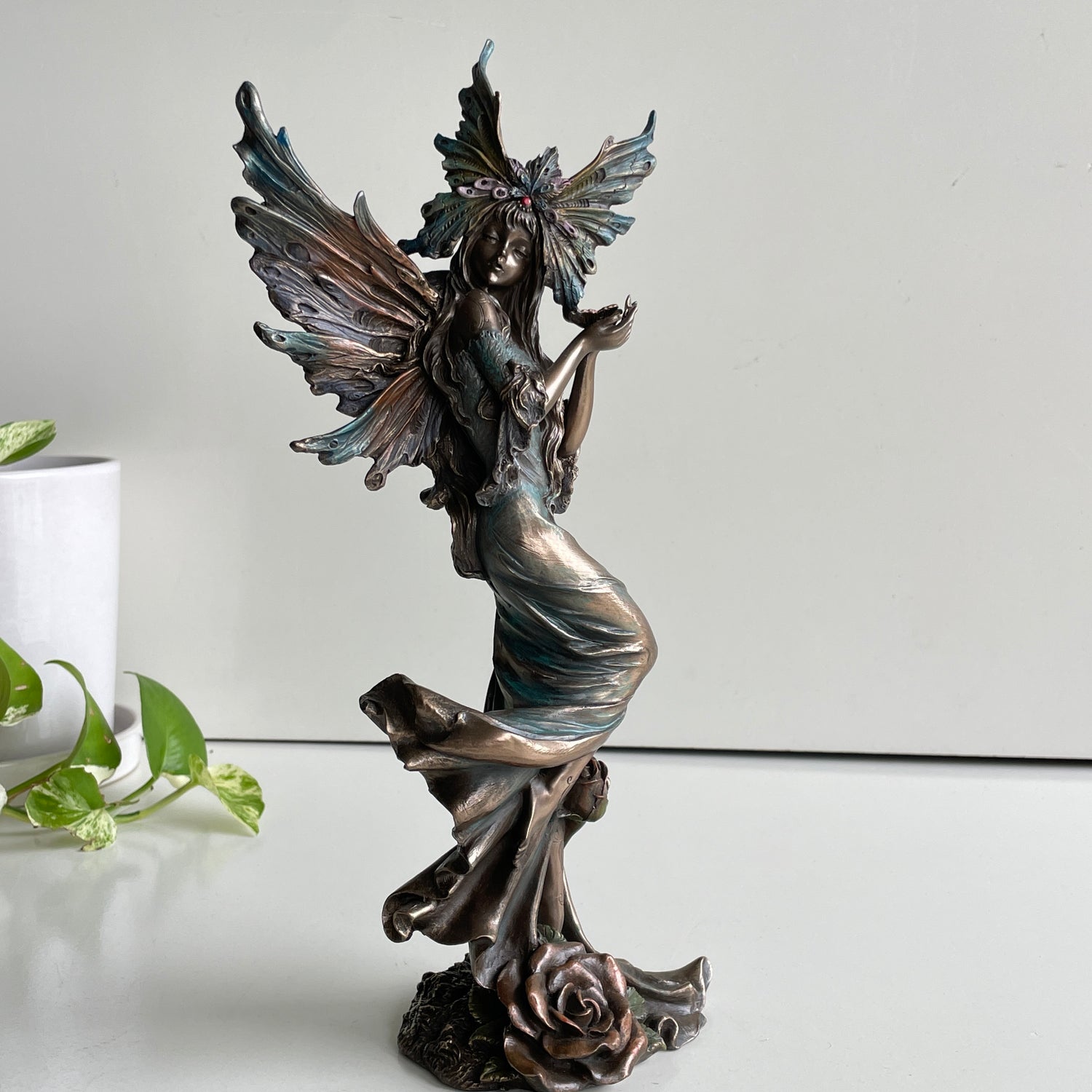 Butterfly Fairy Statue N370