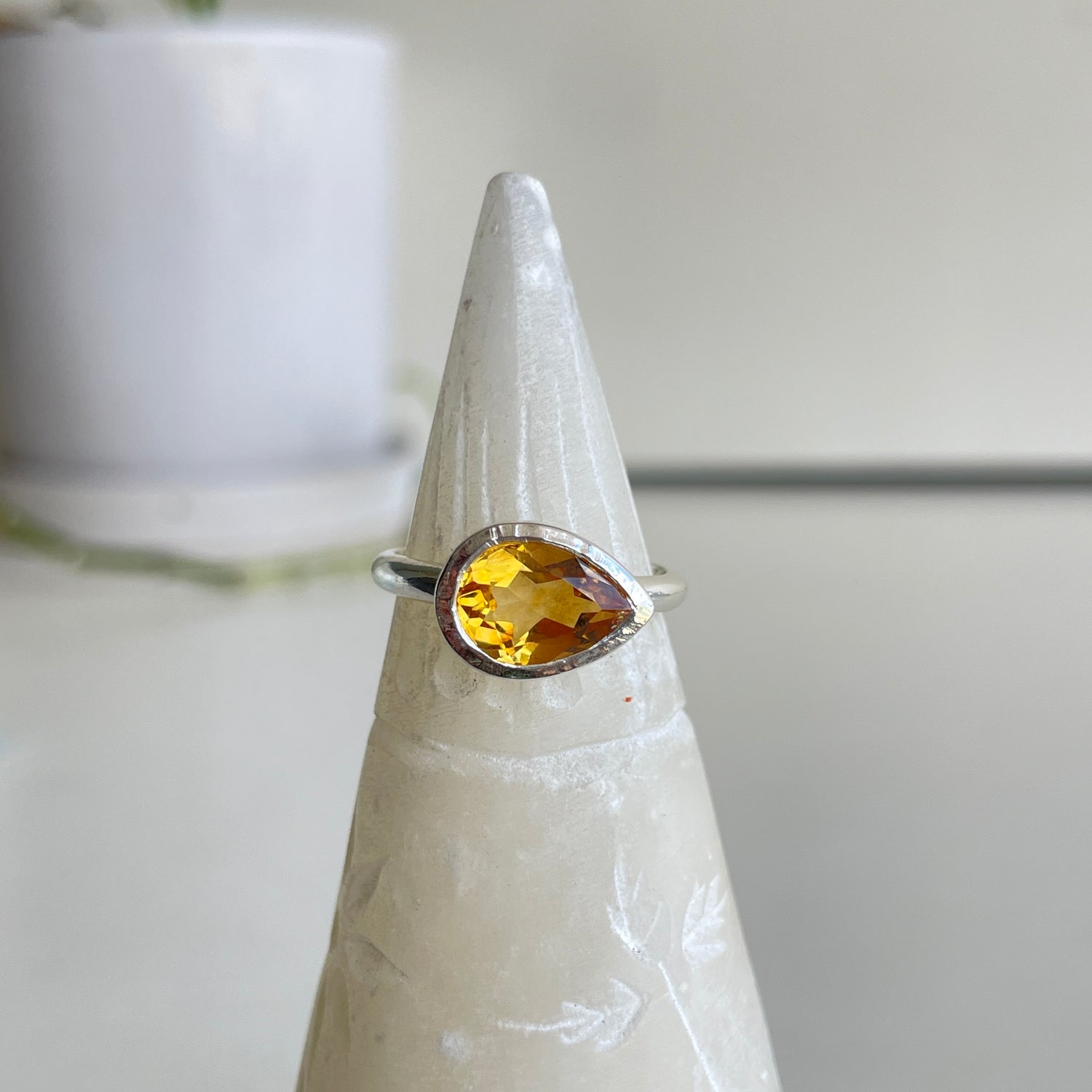 Citrine Teardrop Ring 001