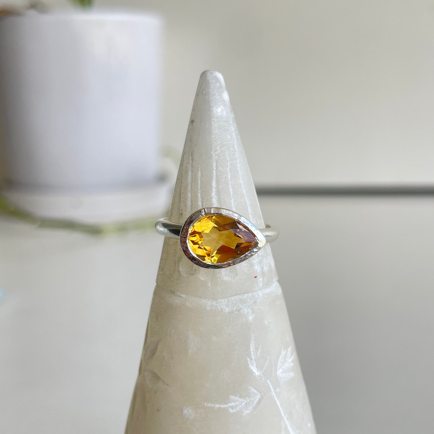 Citrine Teardrop Ring 001