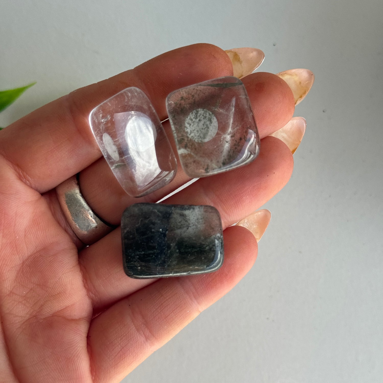 Shaman Quartz Tumble