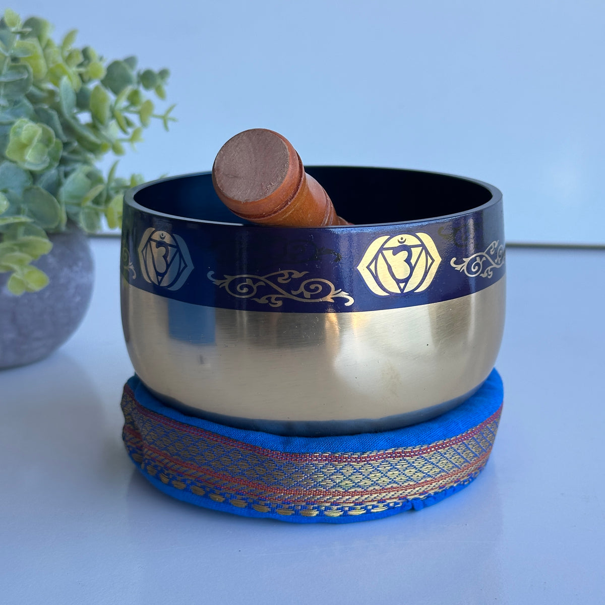 Third Eye Chakra Singing Bowl 7ci