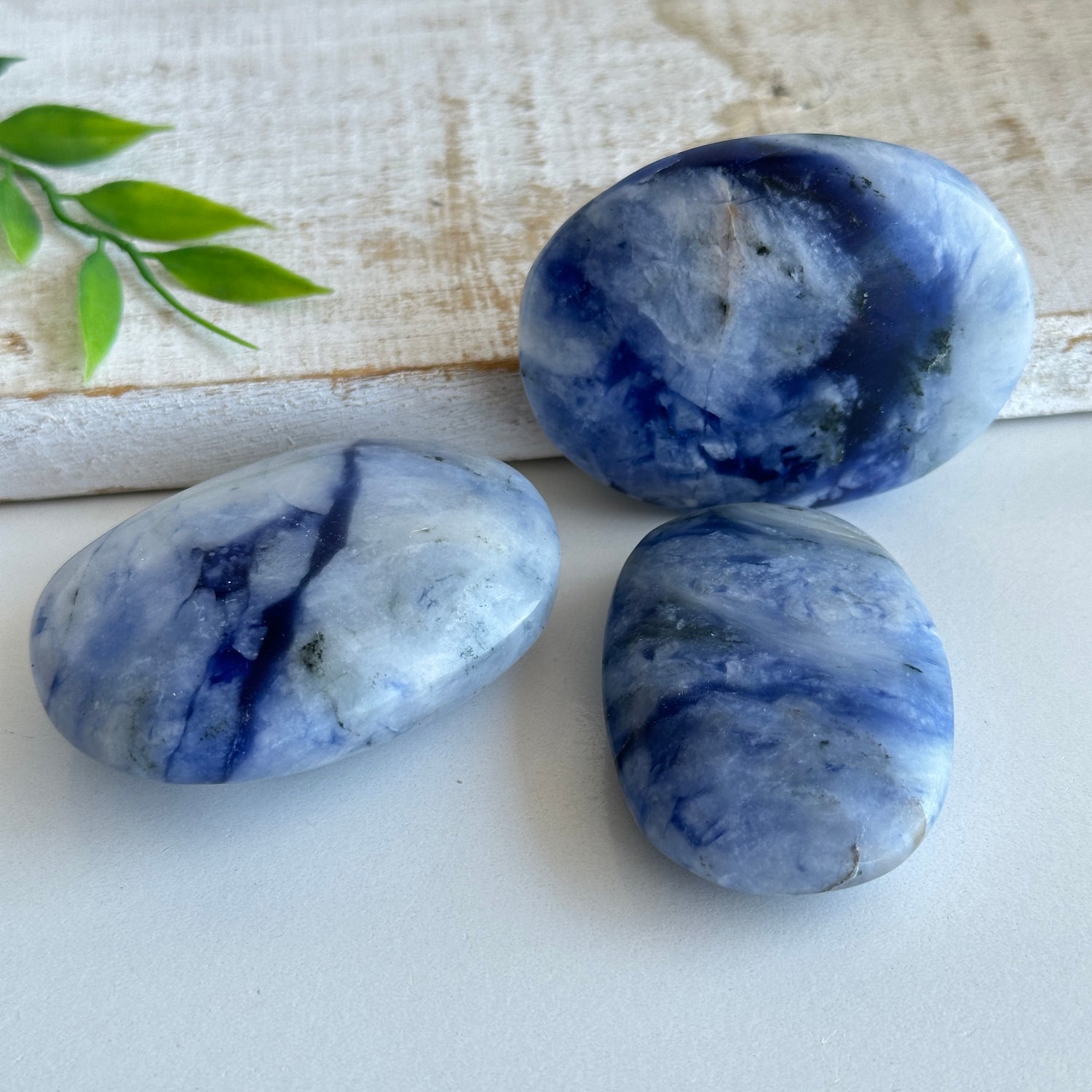 Hackmanite Palmstone Large