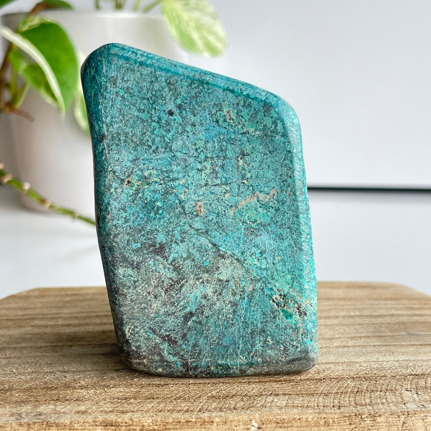 Shattuckite Freeform 8.2cm