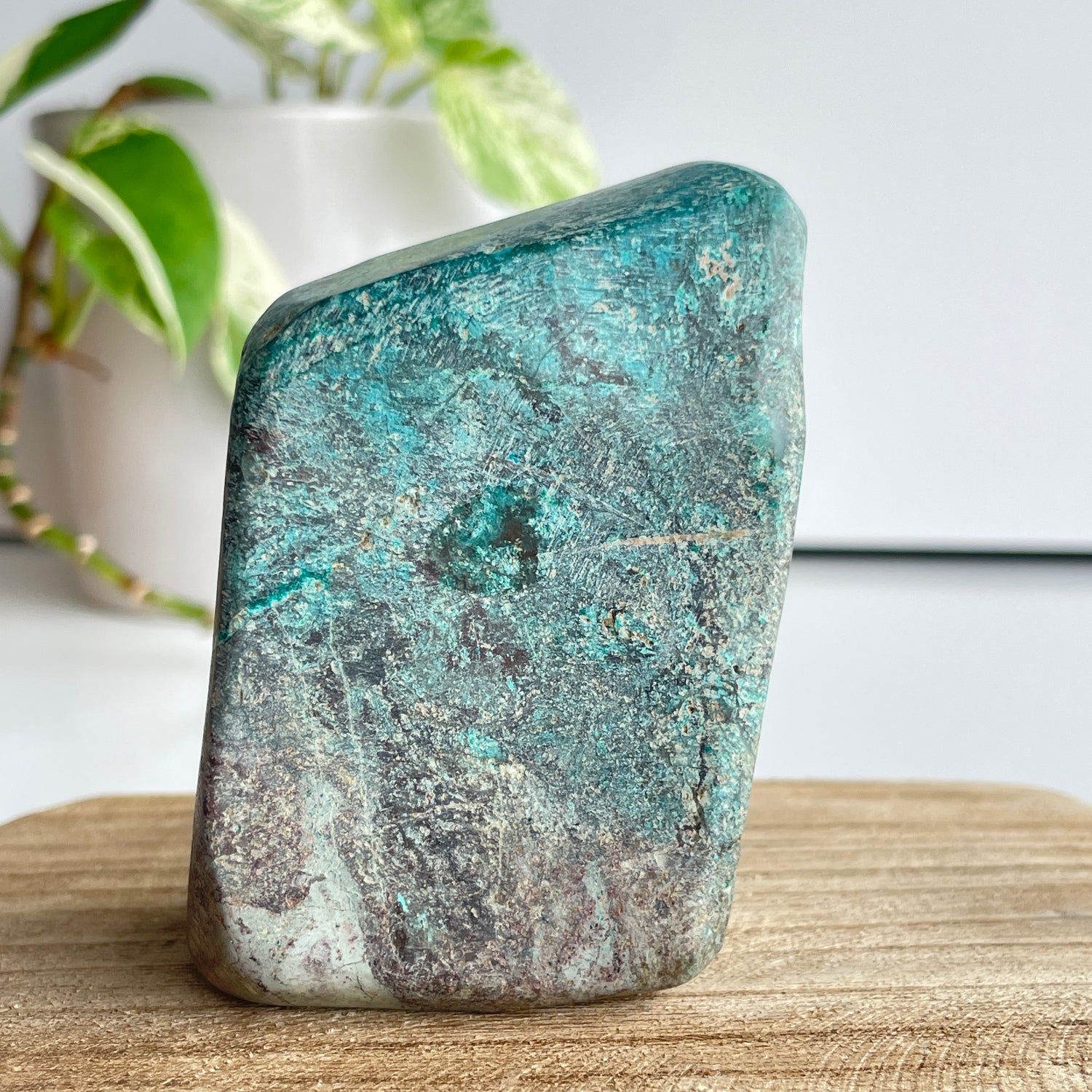 Shattuckite Freeform 8.2cm