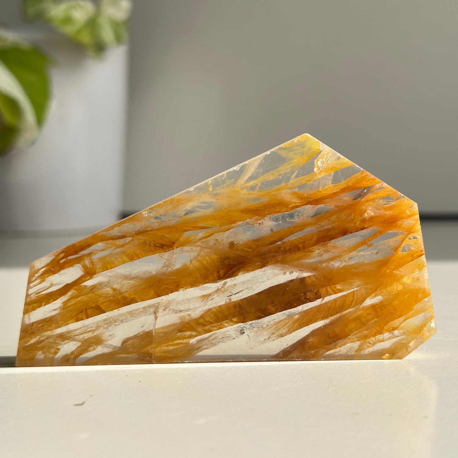 Golden Healer Quartz Slice 94g