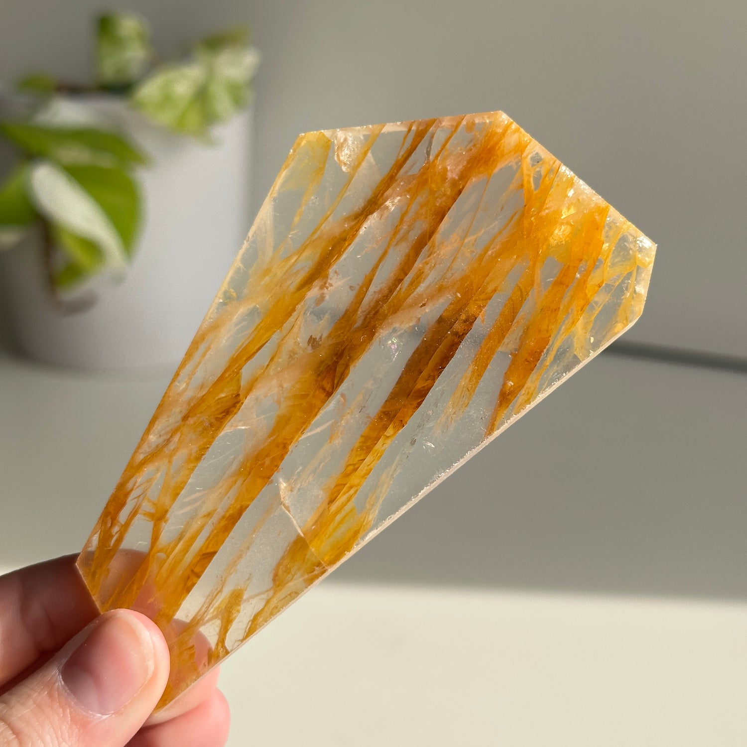 Golden Healer Quartz Slice 94g