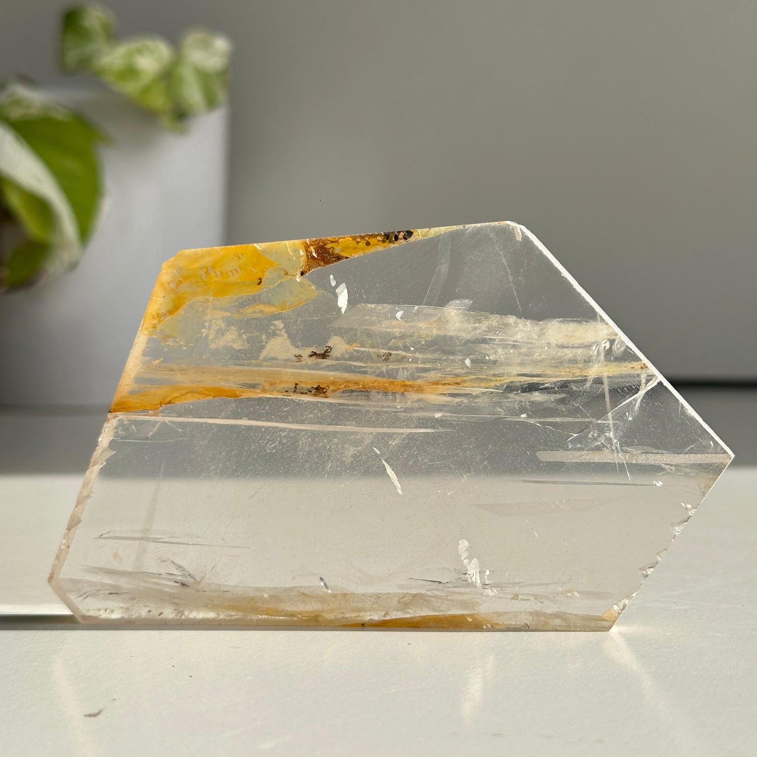Golden Healer Quartz Slice 110g