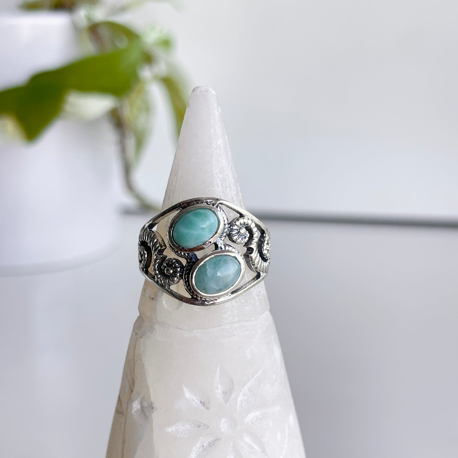 Larimar Detailed Ring Sz8