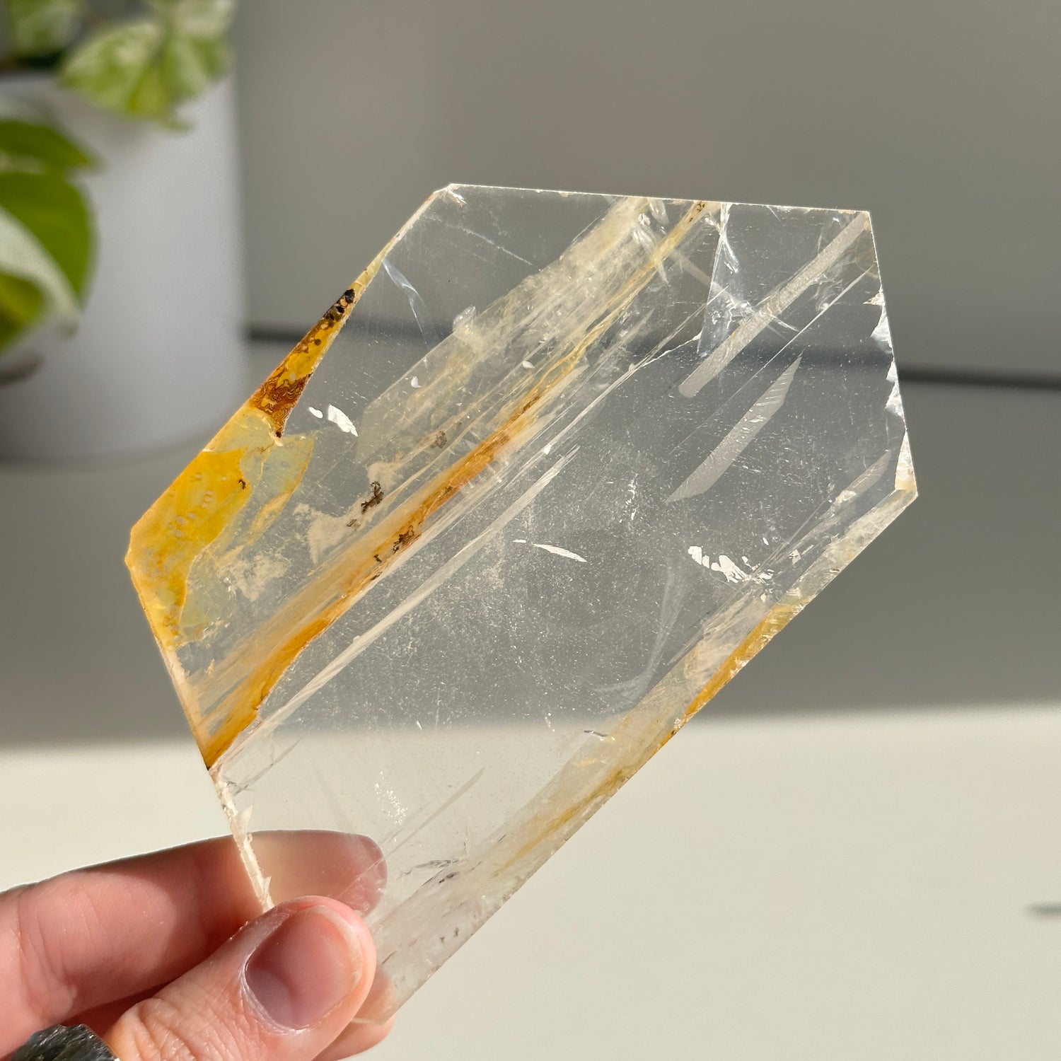 Golden Healer Quartz Slice 110g