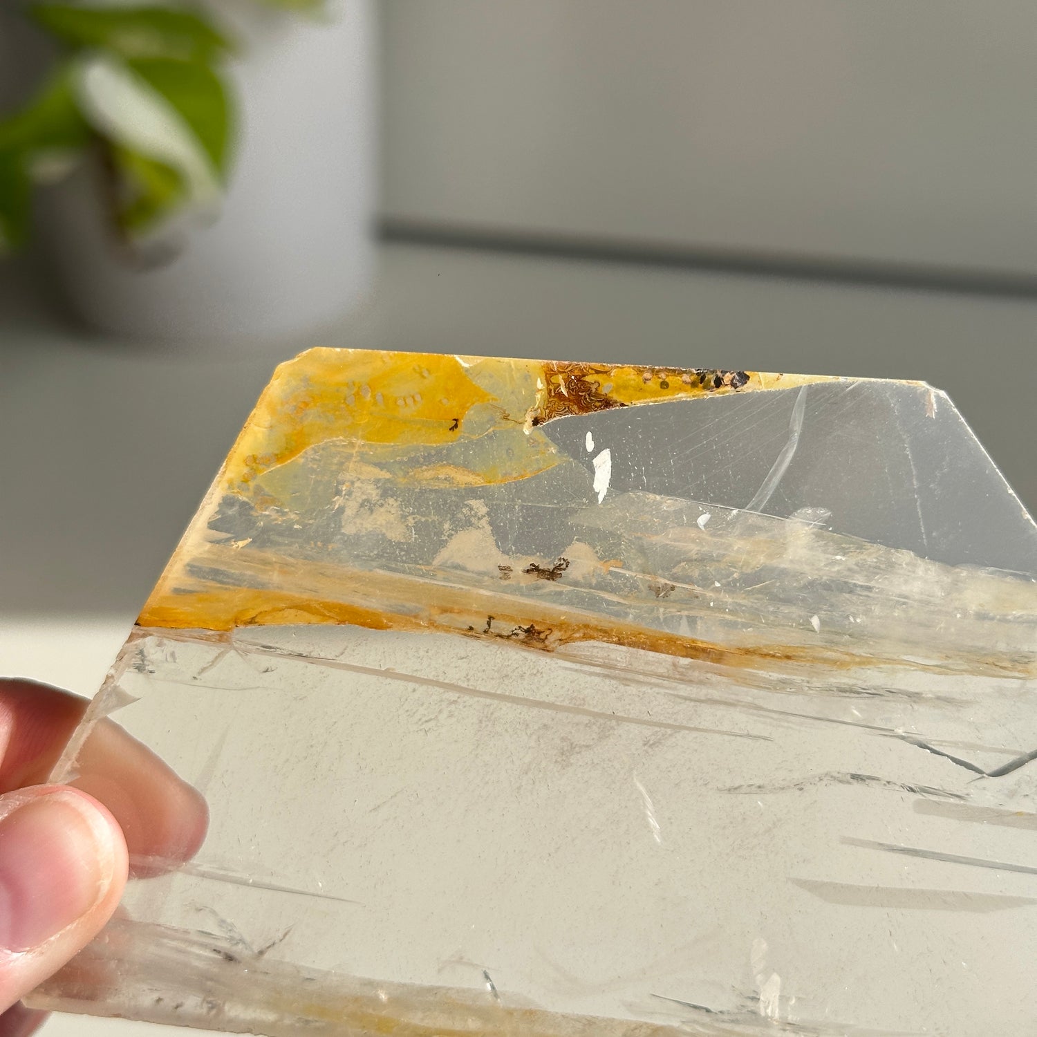 Golden Healer Quartz Slice 110g