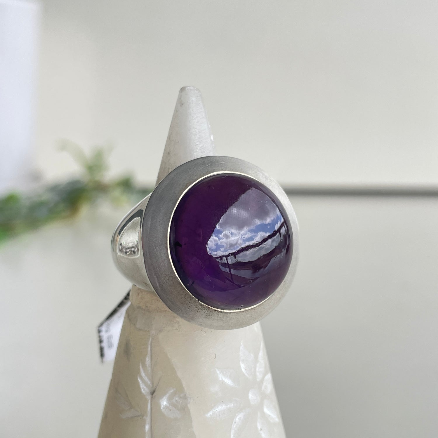 Amethyst Round Ring Sz9