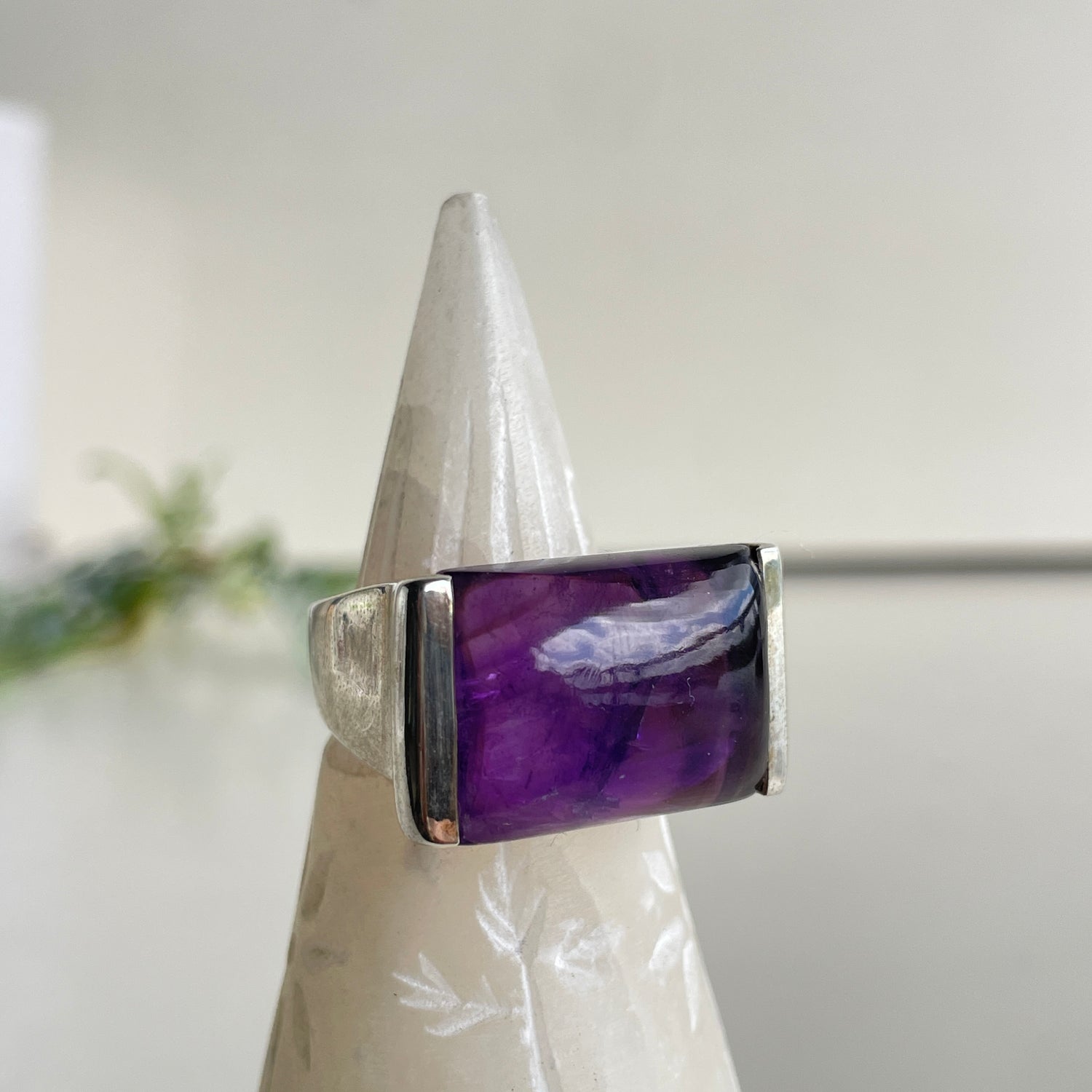 Amethyst Rectangle Ring Sz10