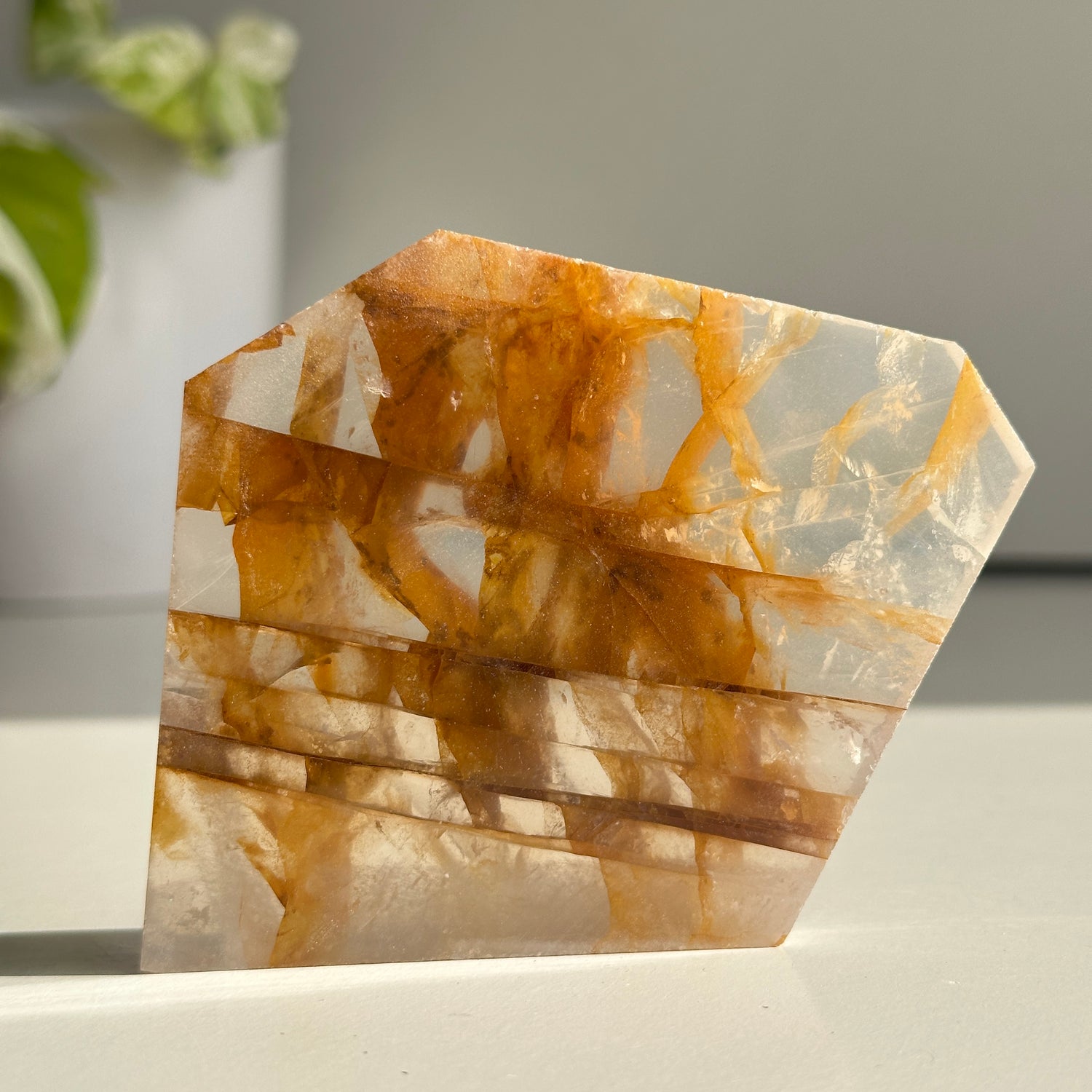 Golden Healer Quartz Slice 122g