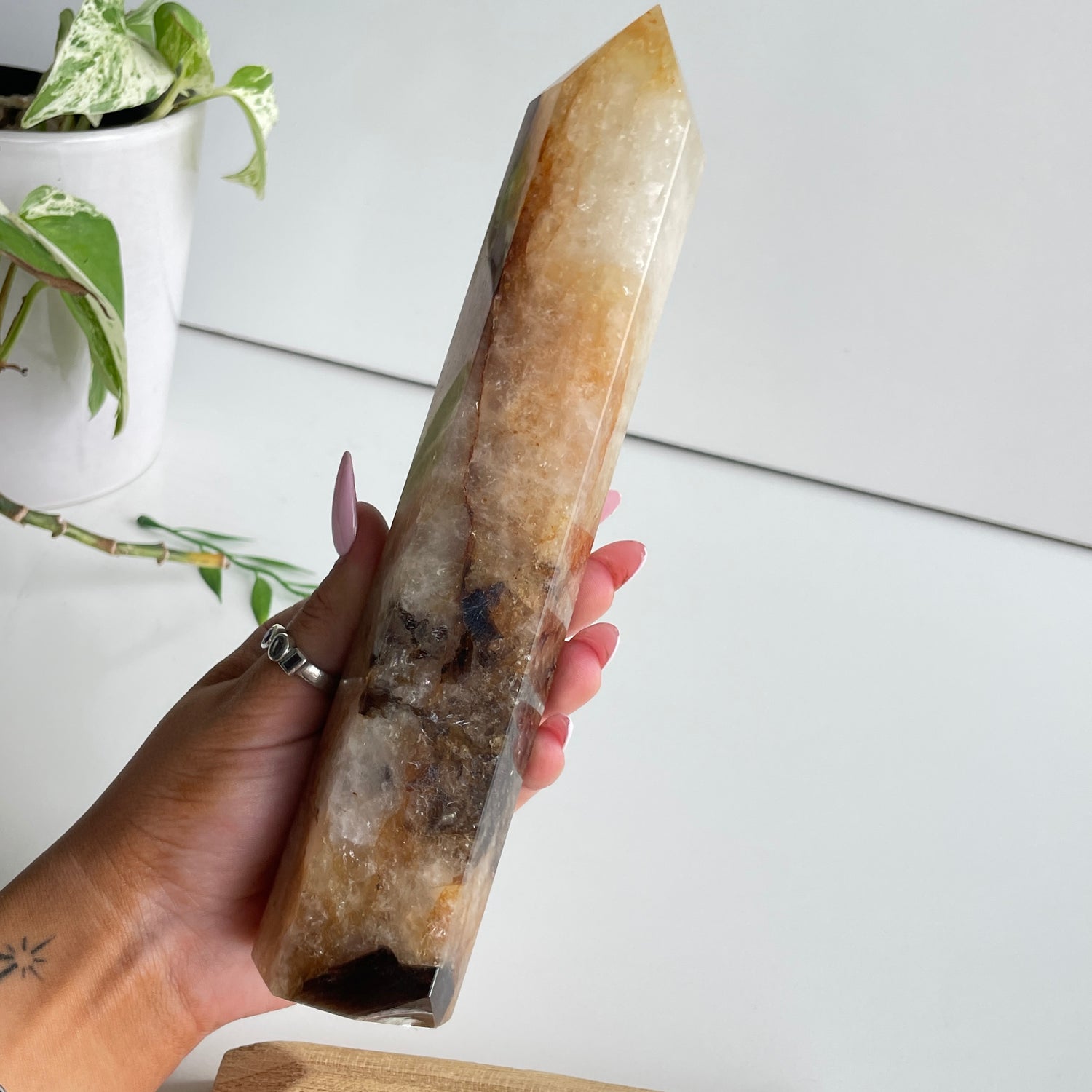 Golden Healer Quartz 21.8cm
