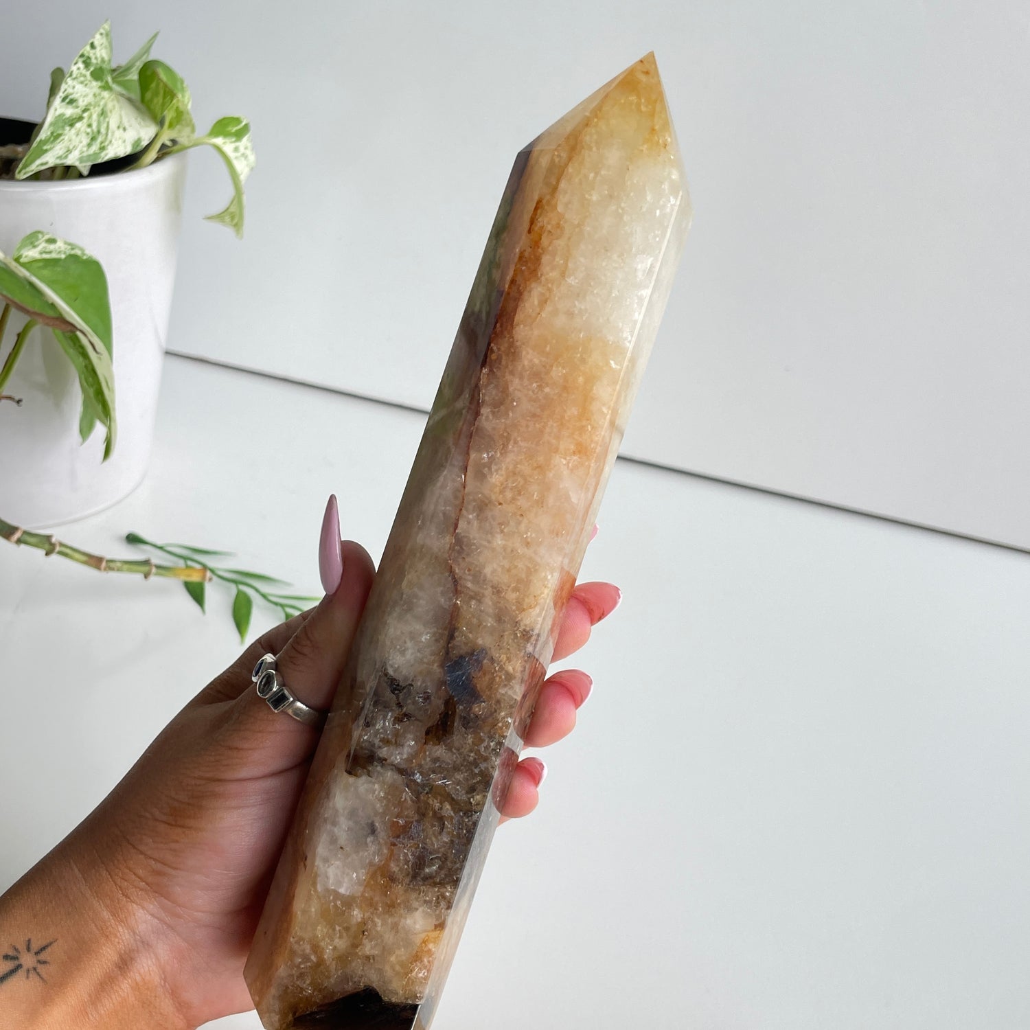 Golden Healer Quartz 21.8cm