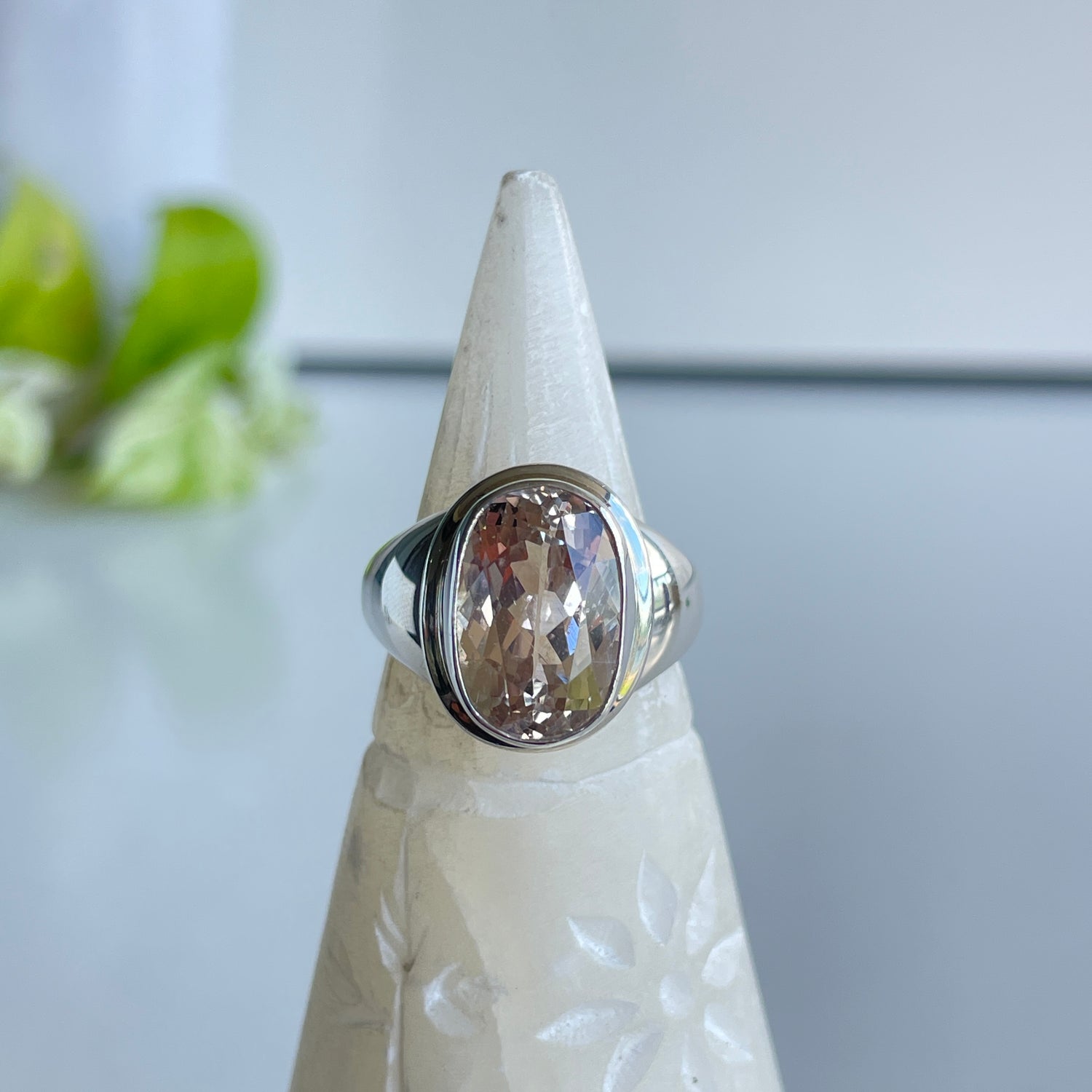 Kunzite High Quality Oval Ring Sz8