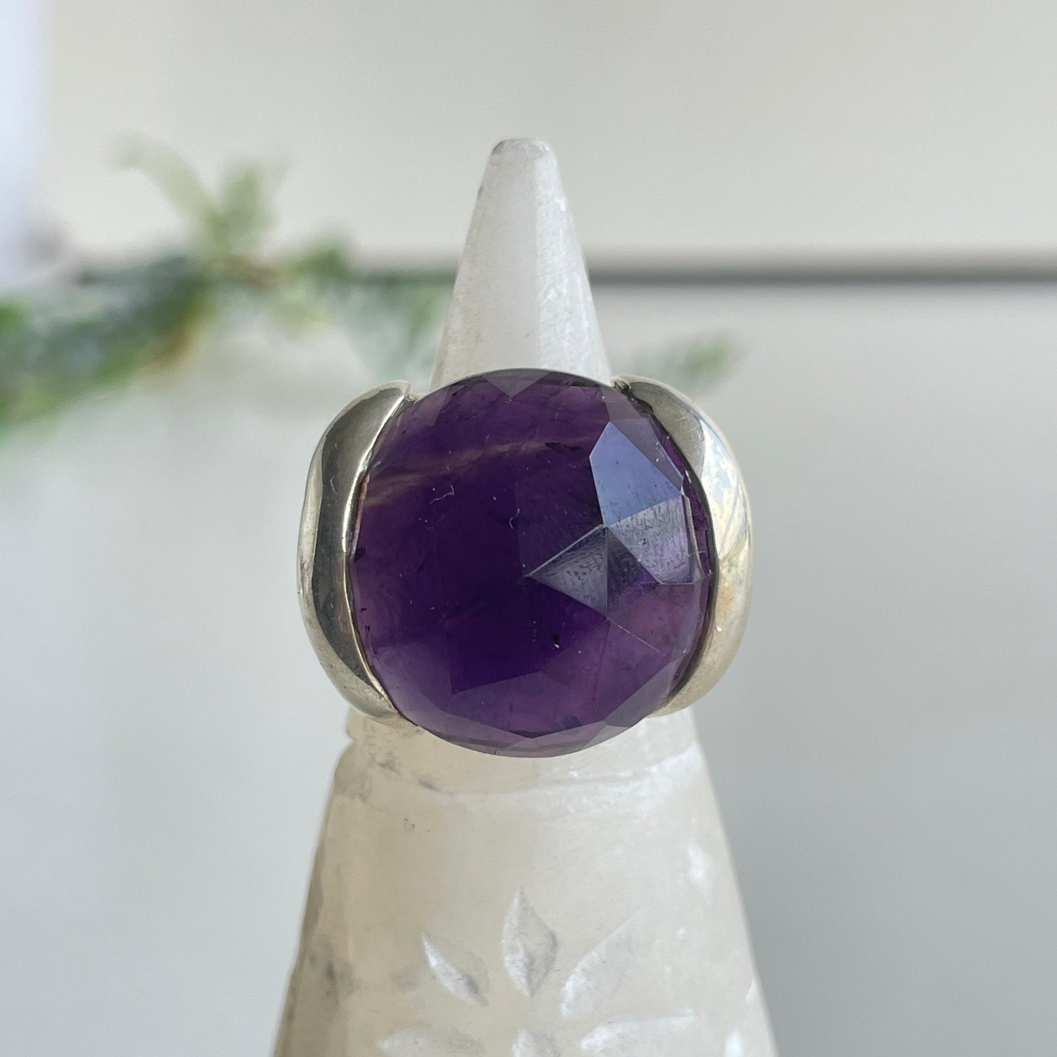 Amethyst Round Ring Sz6.5