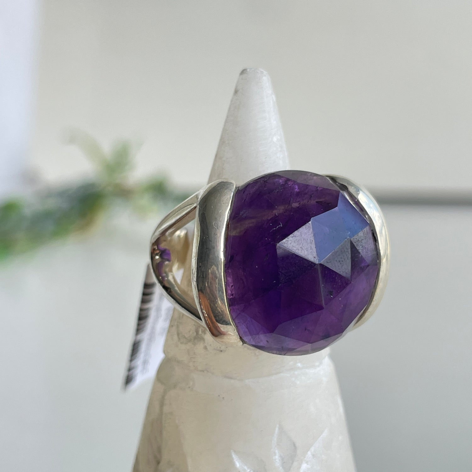 Amethyst Round Ring Sz6.5