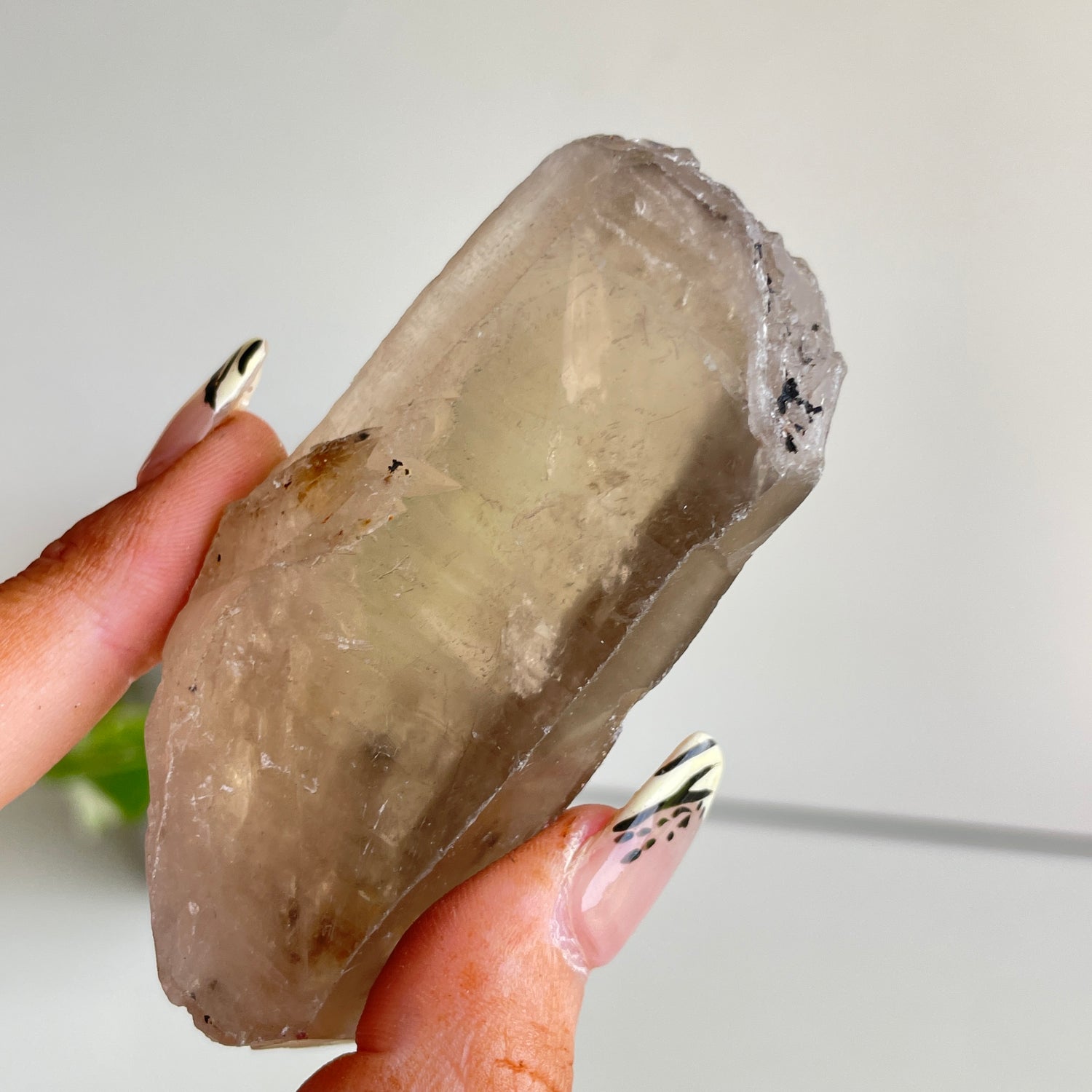 Smoky Quartz Natural Point 115g