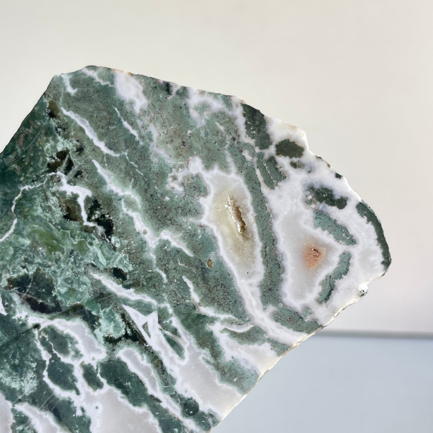 Green Sardonyx Slice 260g