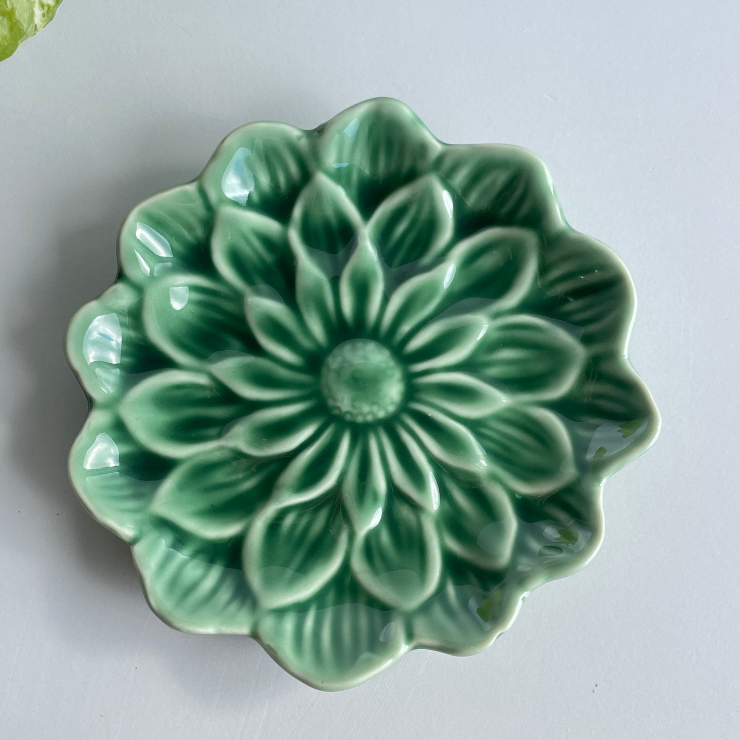 Fleurette Ceramic Dish KW2846