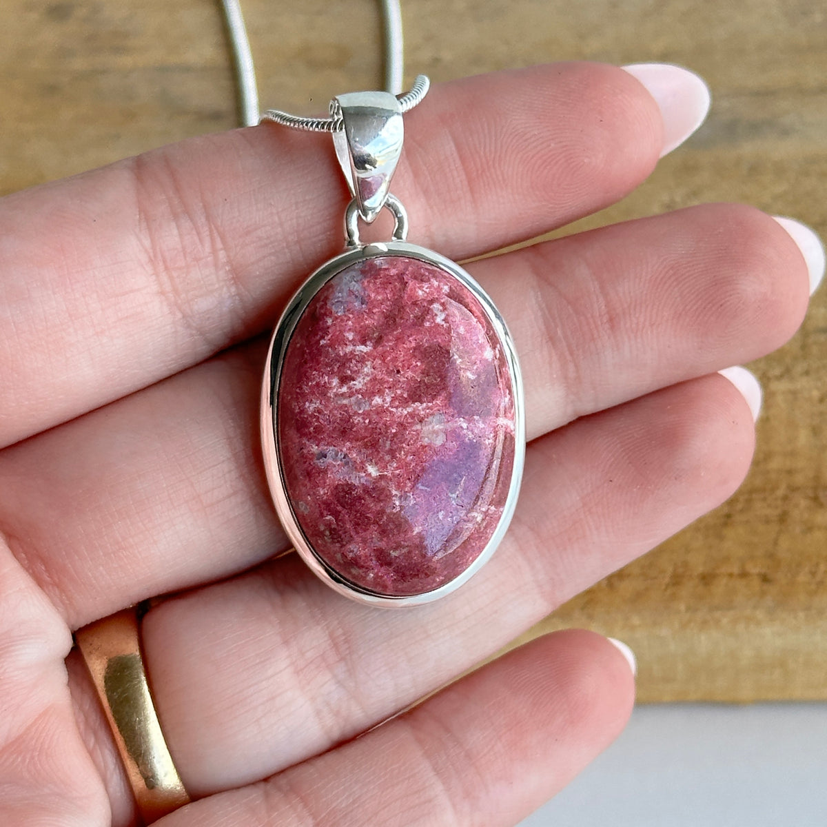 Thulite Oval Pendant