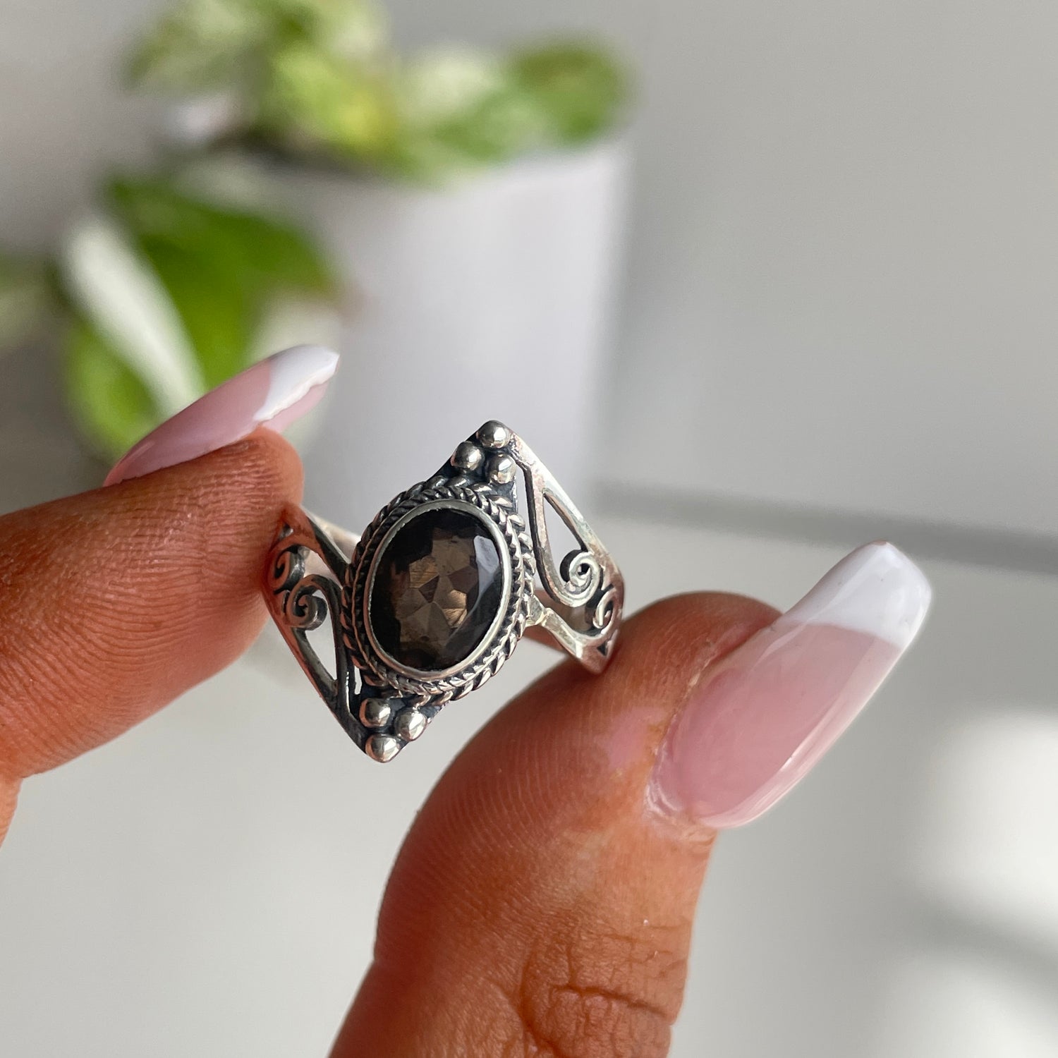 Smoky Quartz Oval Ring Sz7