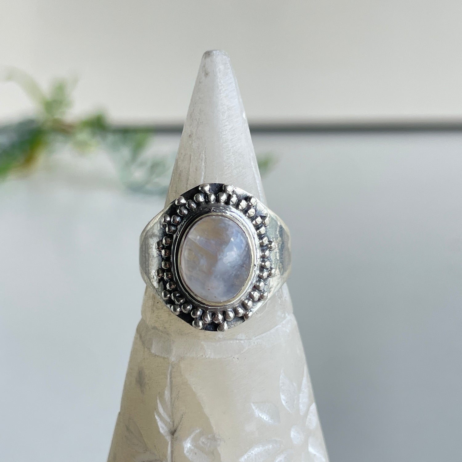 Moonstone Oval Ring Sz7.5