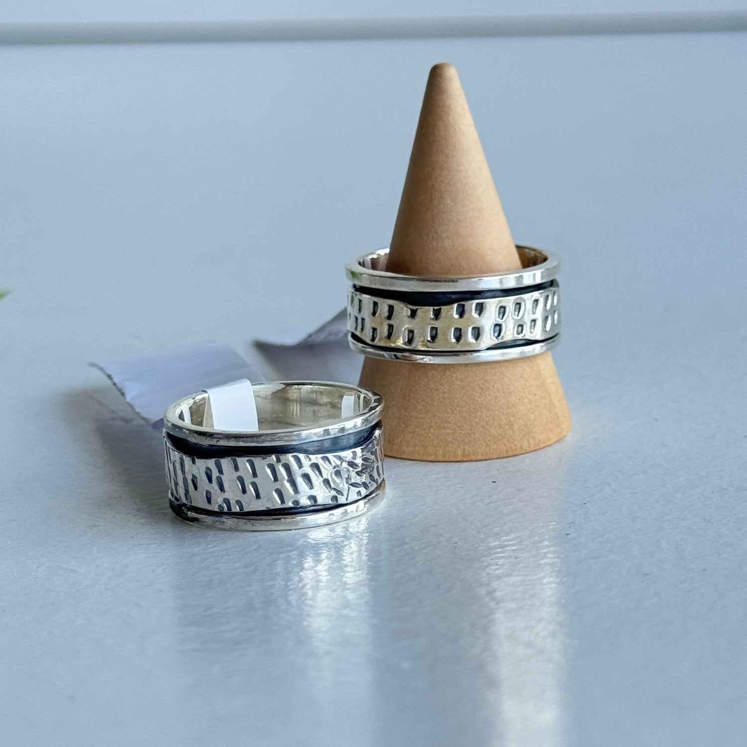 Silver Single Band Spinner Ring 002