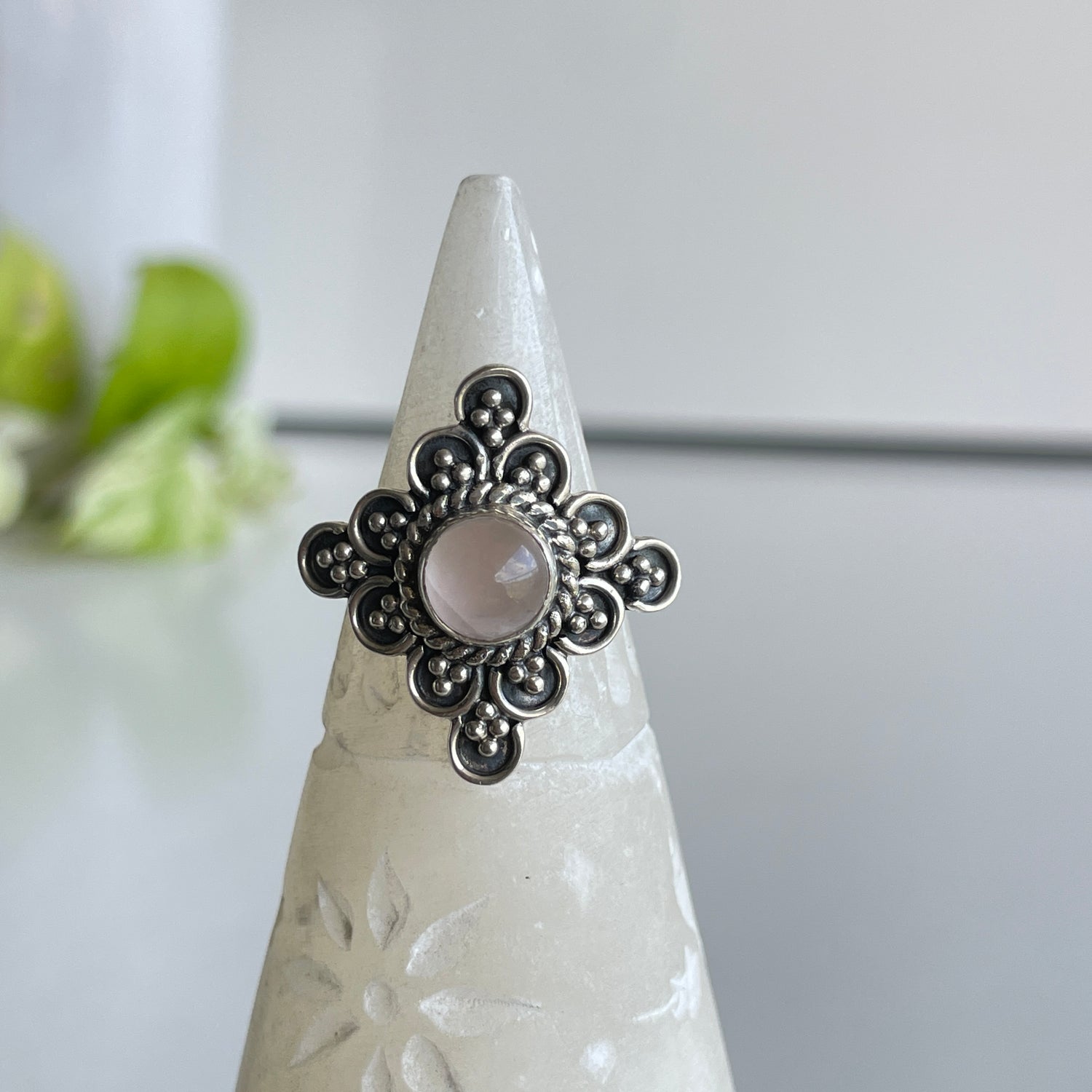 Rose Quartz Round Ring Sz6 002