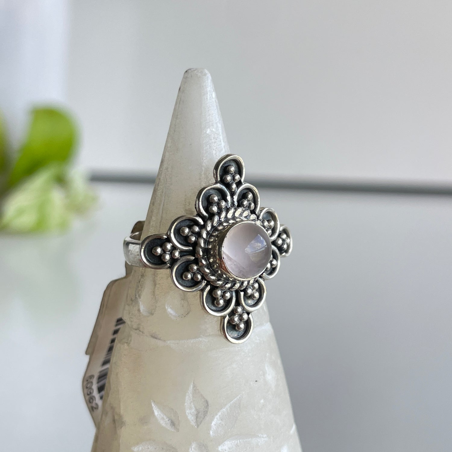 Rose Quartz Round Ring Sz6 002