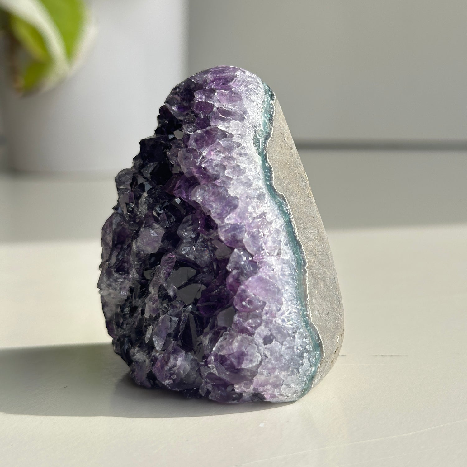 Amethyst Cutbase 202g