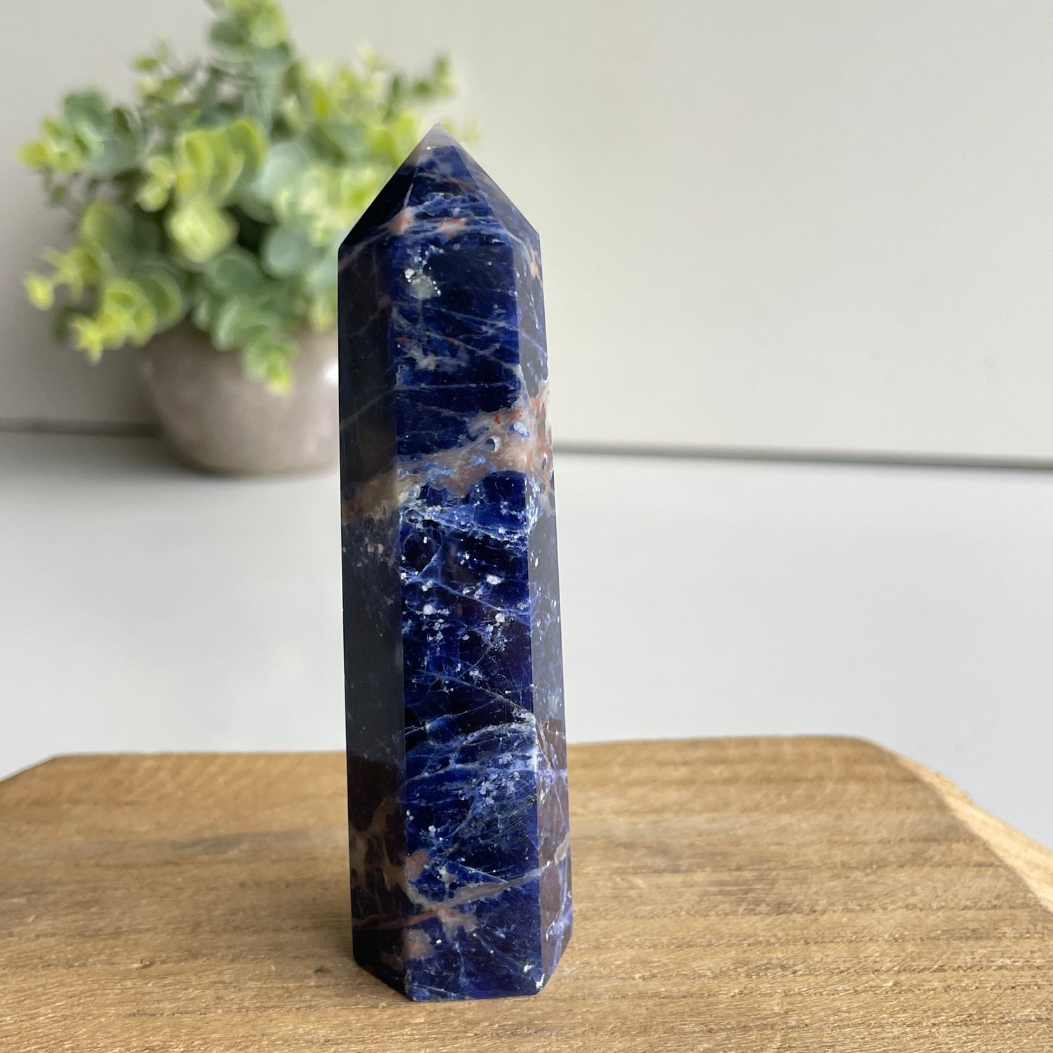 Sodalite Generator 9.1cm