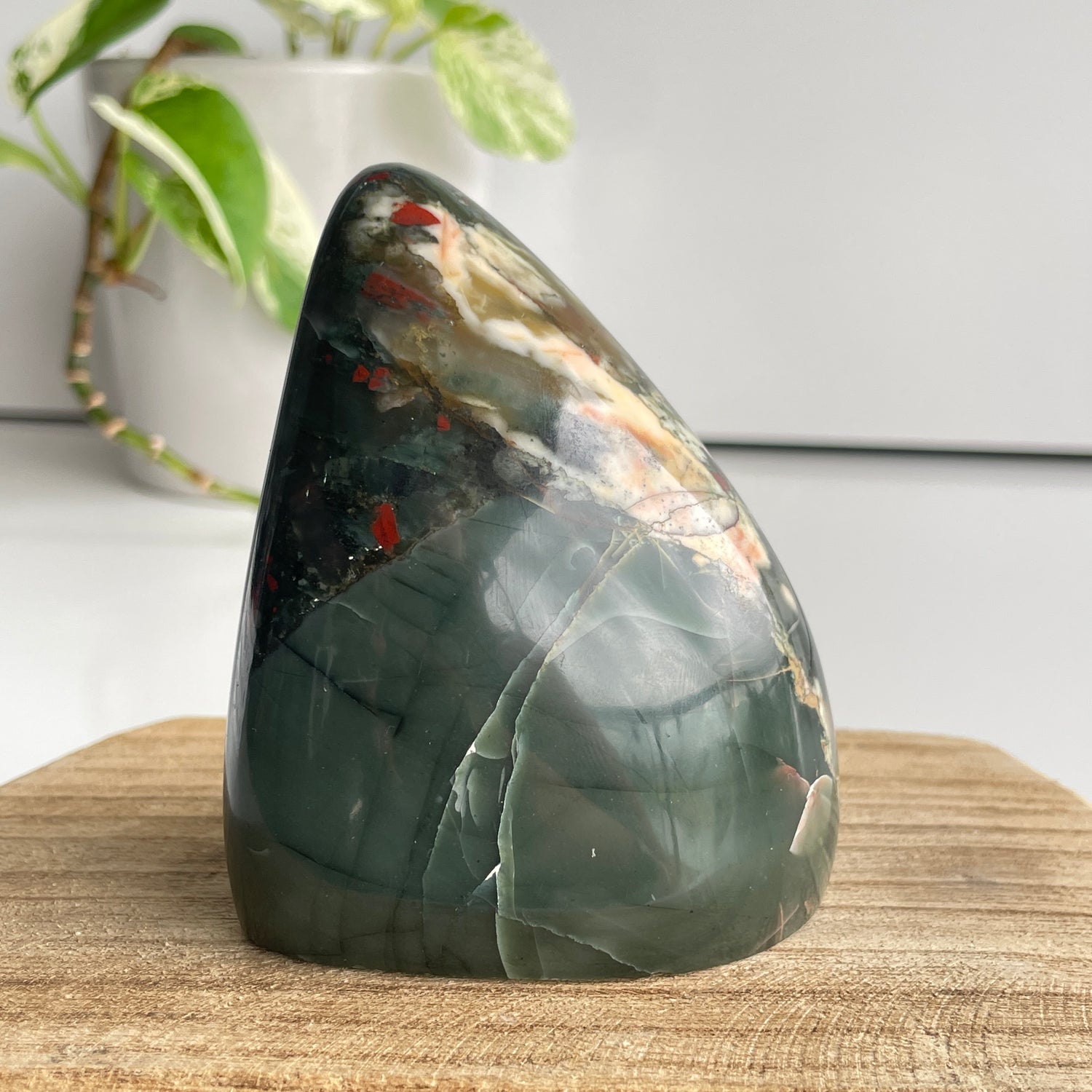 Bloodstone Freeform 8.8cm