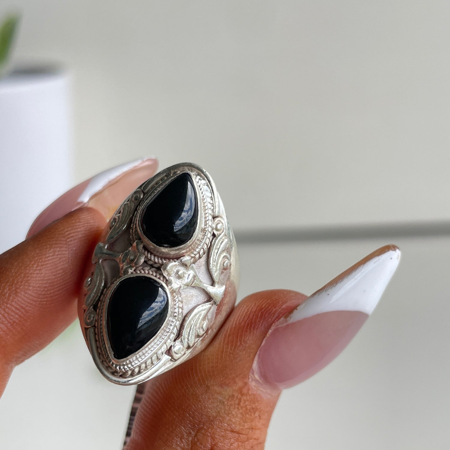 Black Onyx Teardrop Ring Sz8