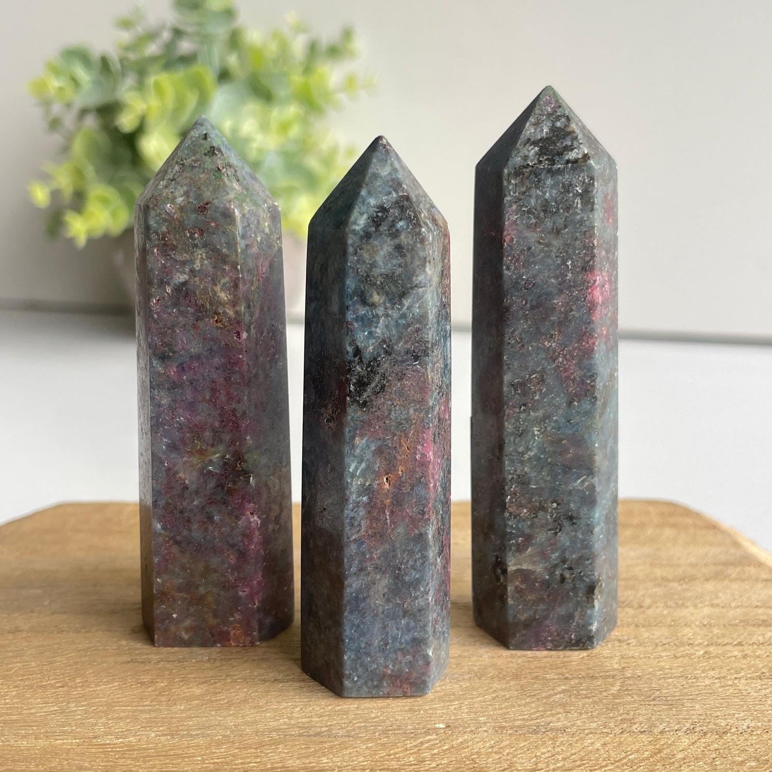 Ruby In Kyanite Generator Small