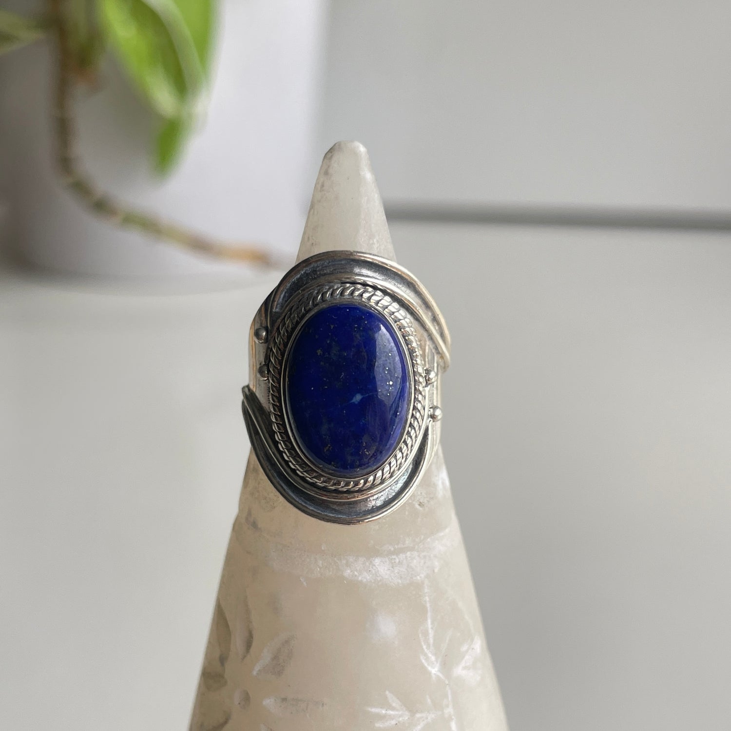 Lapis Lazuli Oval RIng Sz6