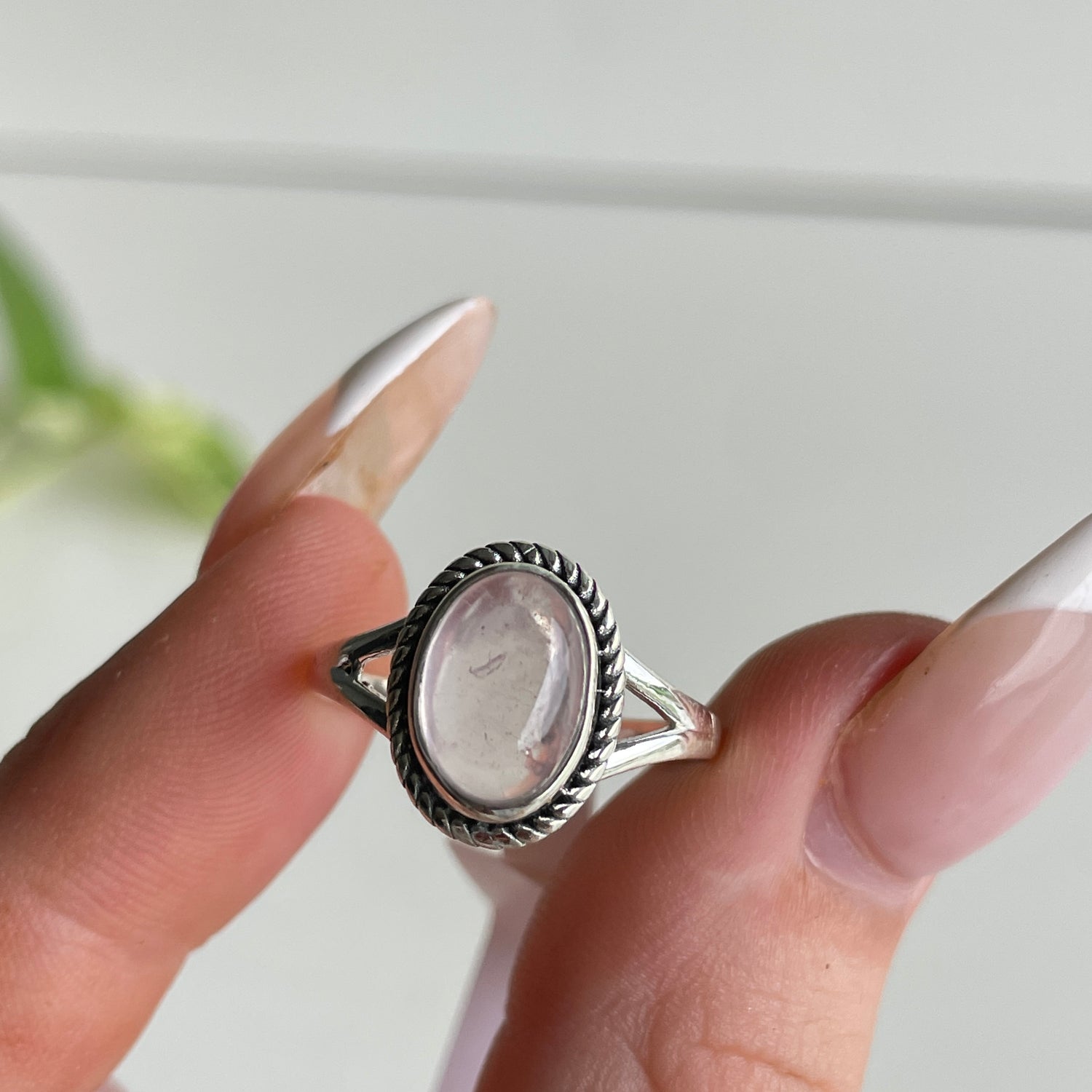Rose Quartz Oval Ring