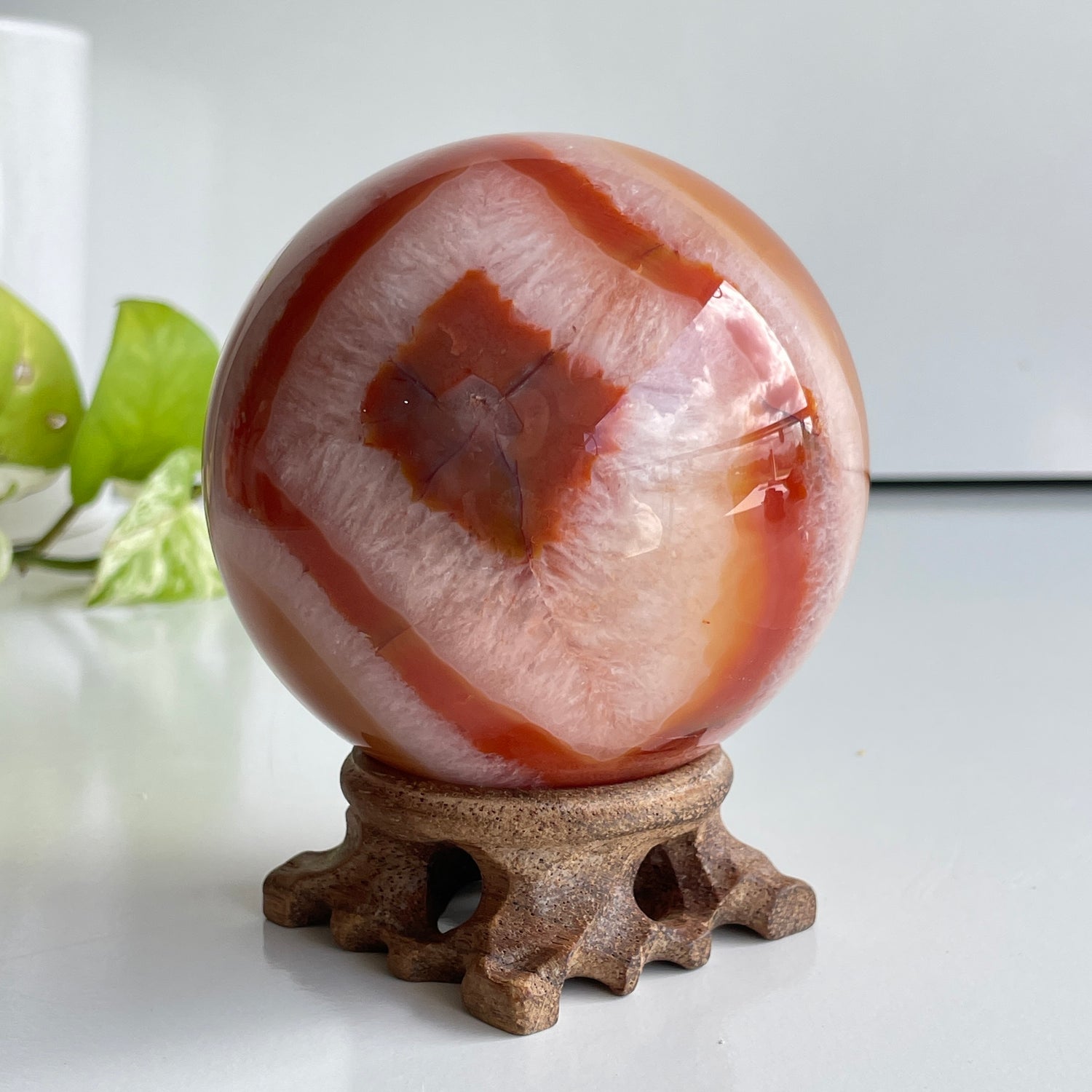 Carnelian Sphere 8.8cm