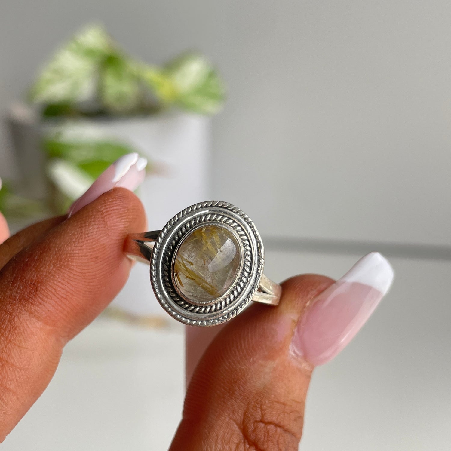 Rutilated Quartz Round Ring Sz11