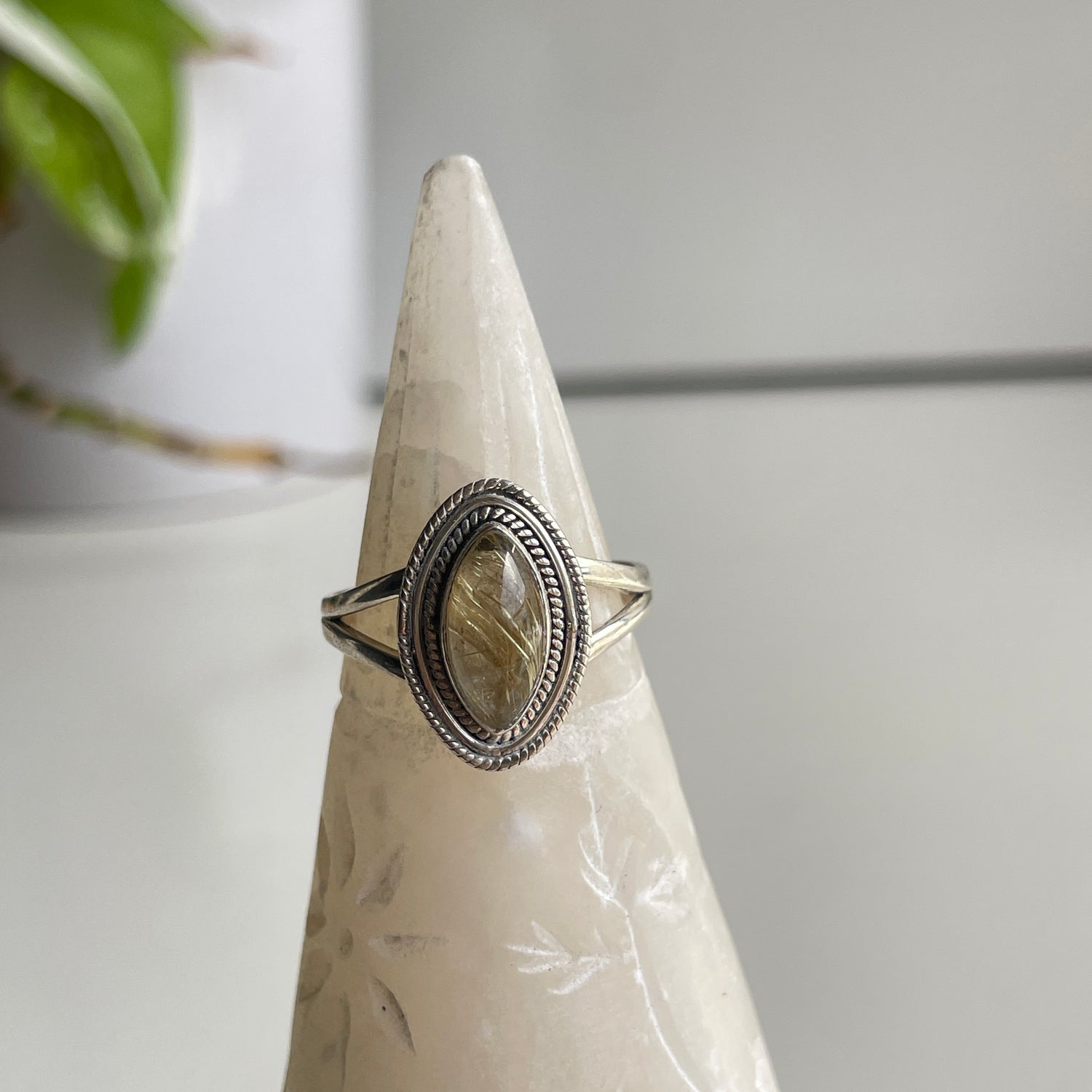 Rutilated Quartz Marquise Ring Sz10