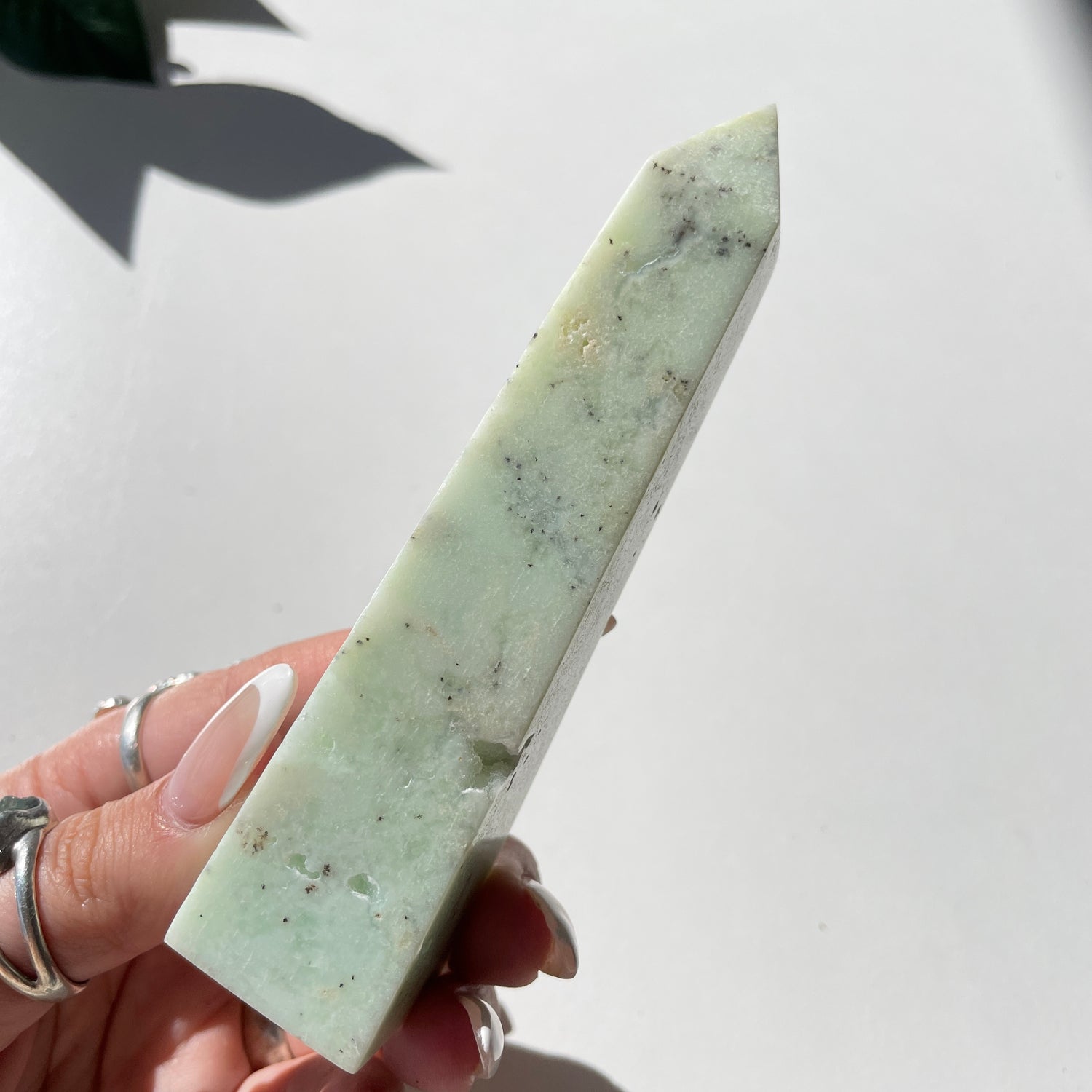 Chrysoprase Obelisk 11.9cm 03